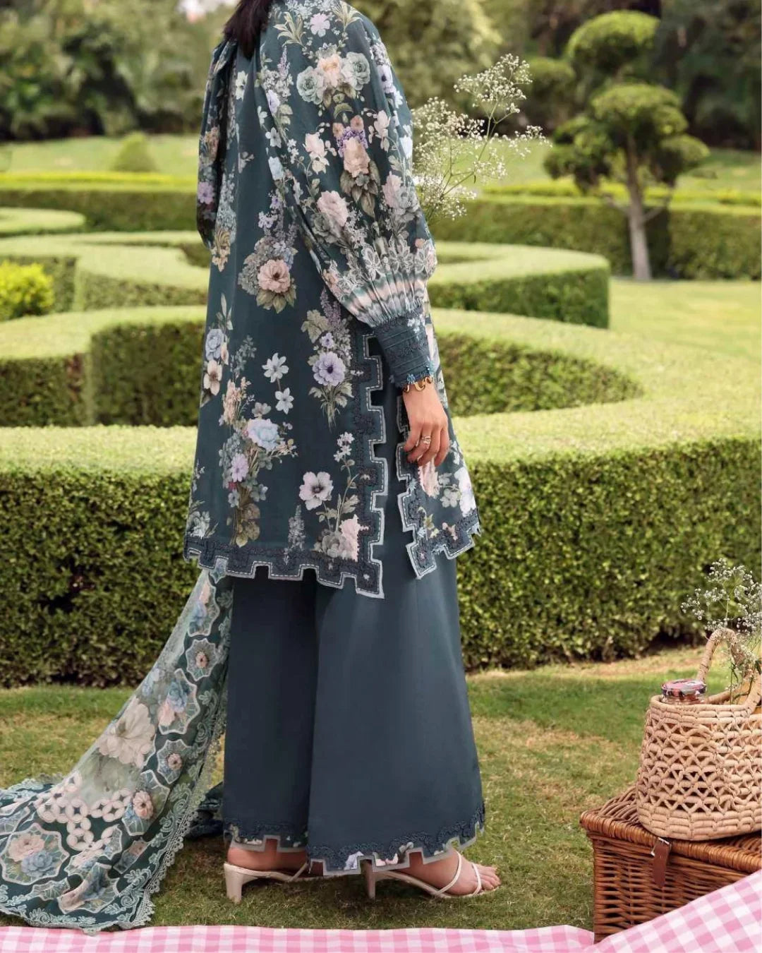 Elaf Belladore Prints Chiffon 26 Unstitched Premium 3 Piece Suit (EPA-6B)