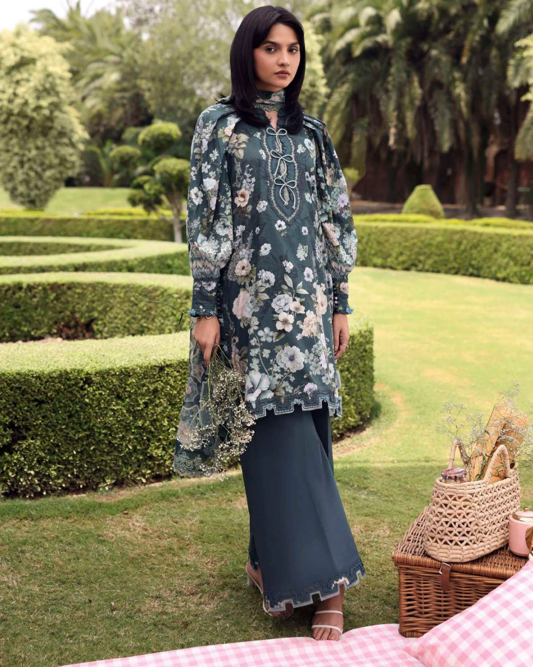 Elaf Belladore Prints Chiffon 26 Unstitched Premium 3 Piece Suit (EPA-6B)
