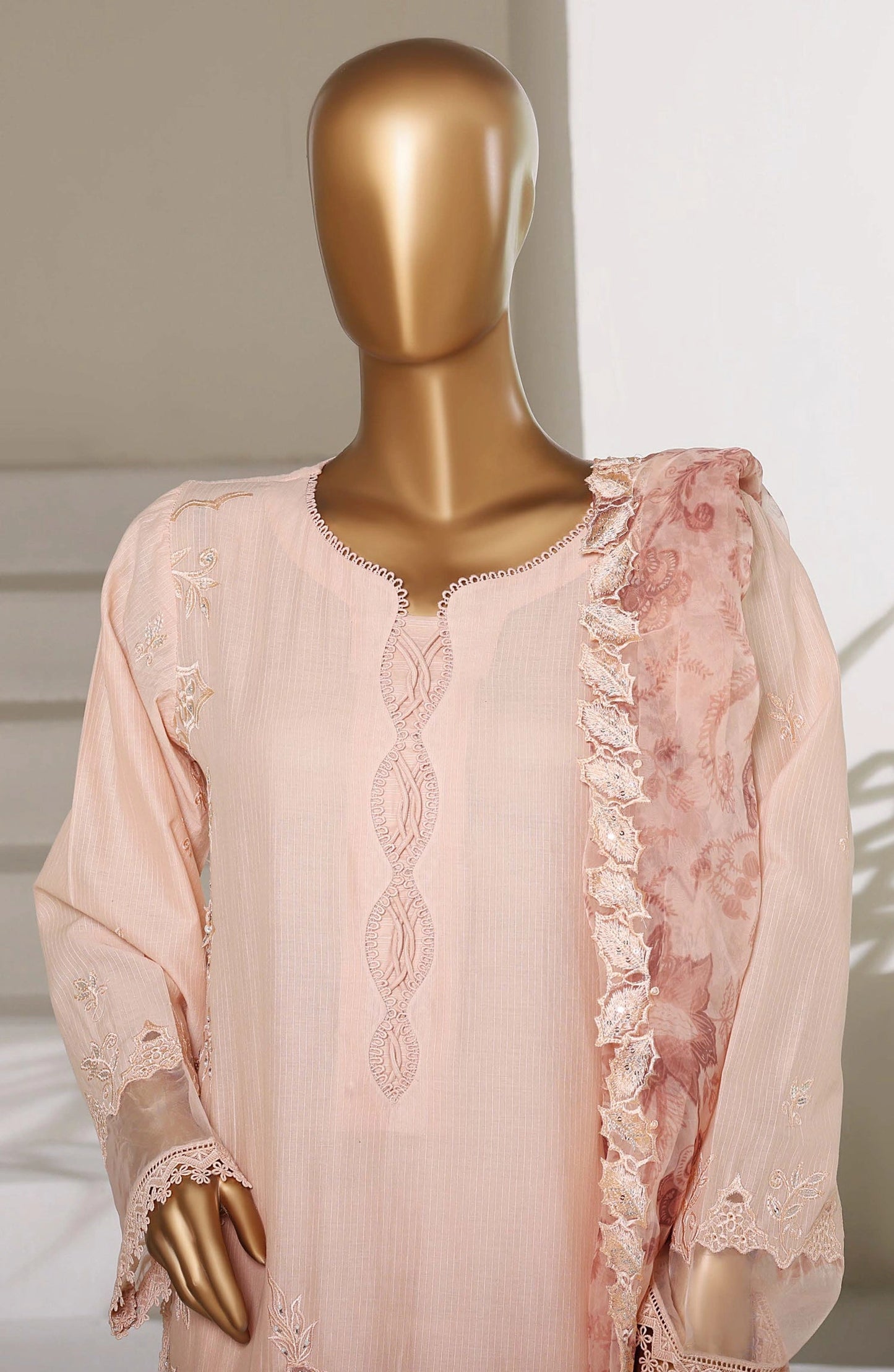 Sadabahar Luxury Embroidered Stitched 3-Piece Suit – D-03 | Festive Collection