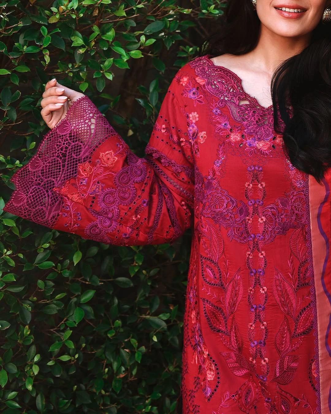 Mushq A Moi Luxury Lawn ’26 | Embroidered 3-Piece Unstitched Suit (Falling Petals)