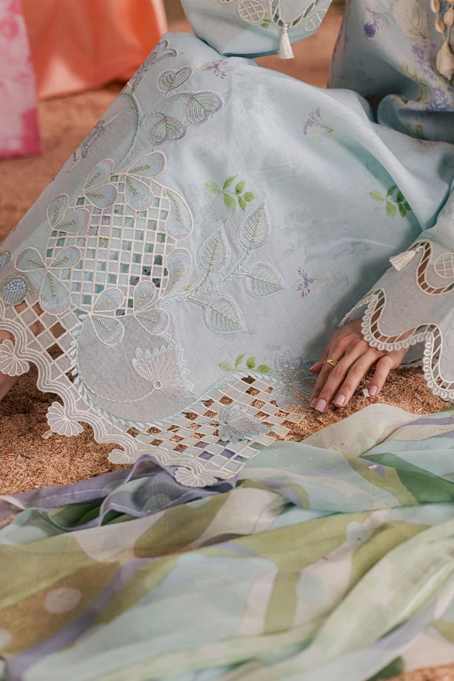 Nureh Embroidered & Printed Lawn paired Stitched 3 Piece Suit (NP-807)