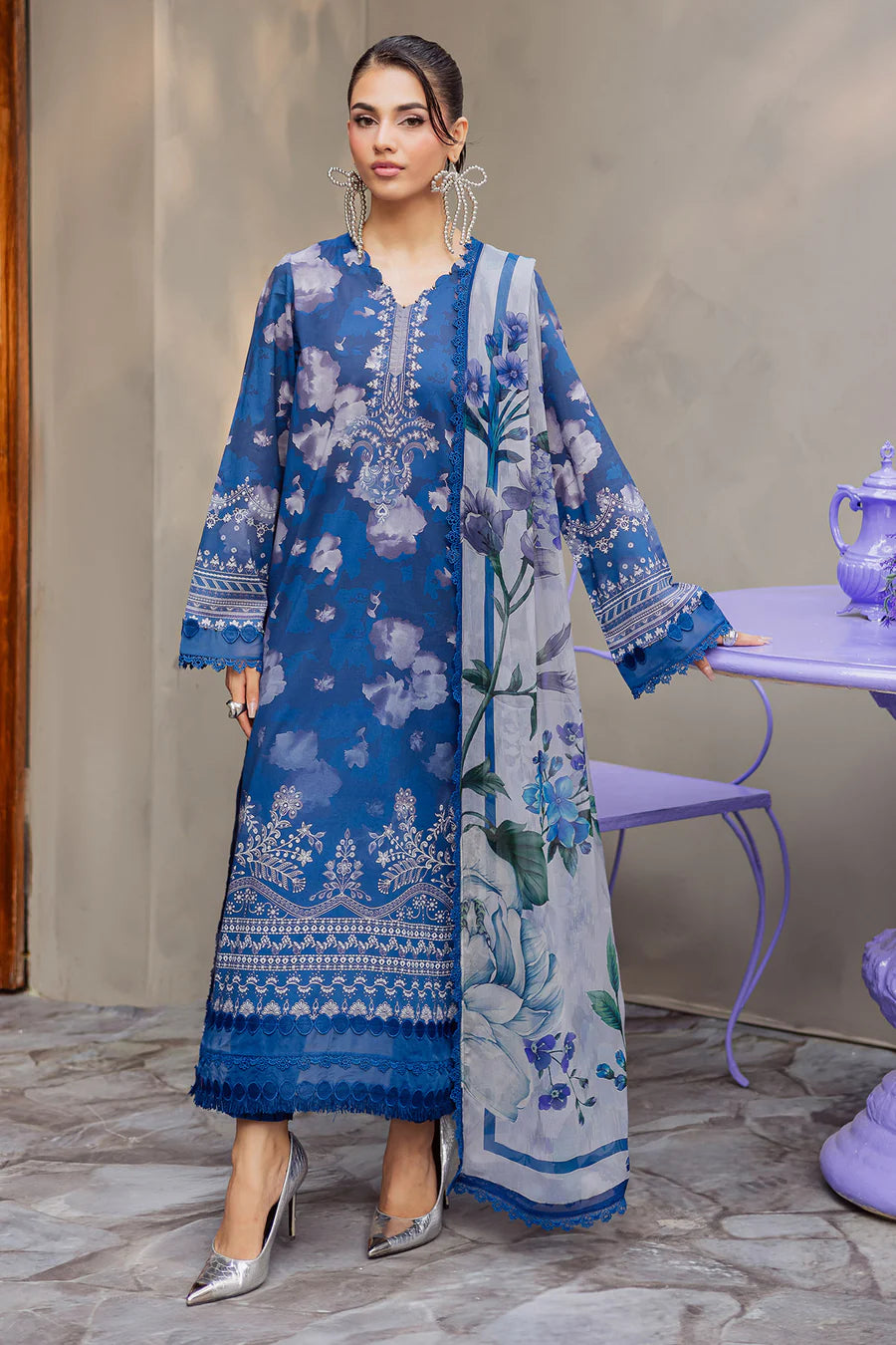Signature Prints By Nurèh – Printed Lawn 3 Piece Unstitched Suit with Chiffon Dupatta (SP-157)