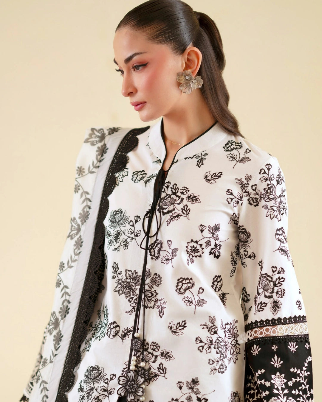 Ember lawn 26 by mahnur stitched (EM-005)