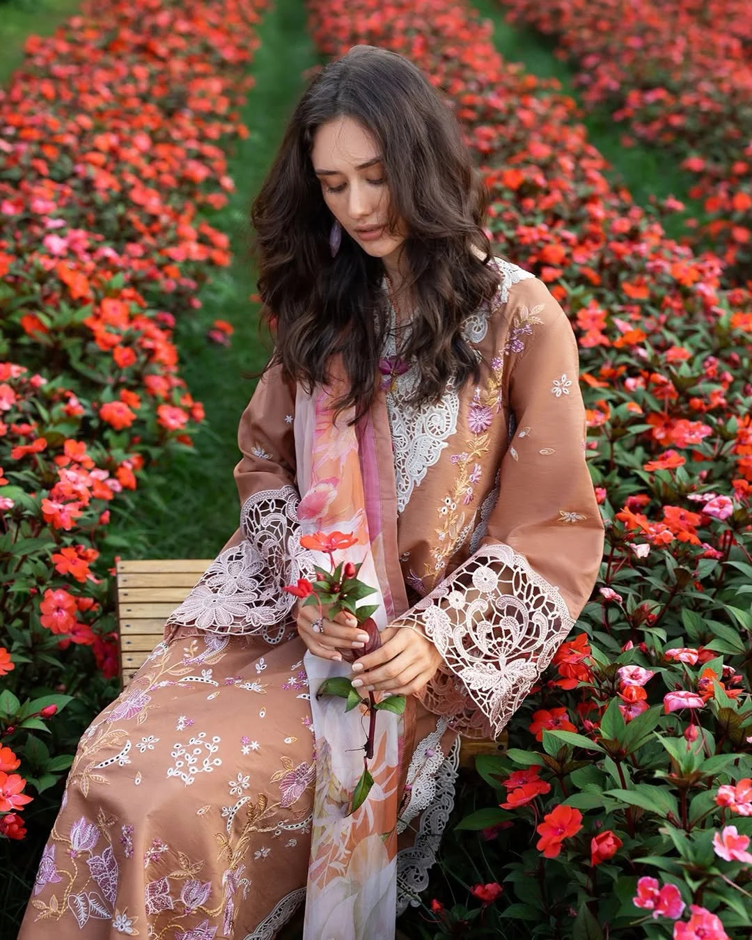 Rosette Reverie – Chikan Embroidered Lawn with Chiffon Dupatta