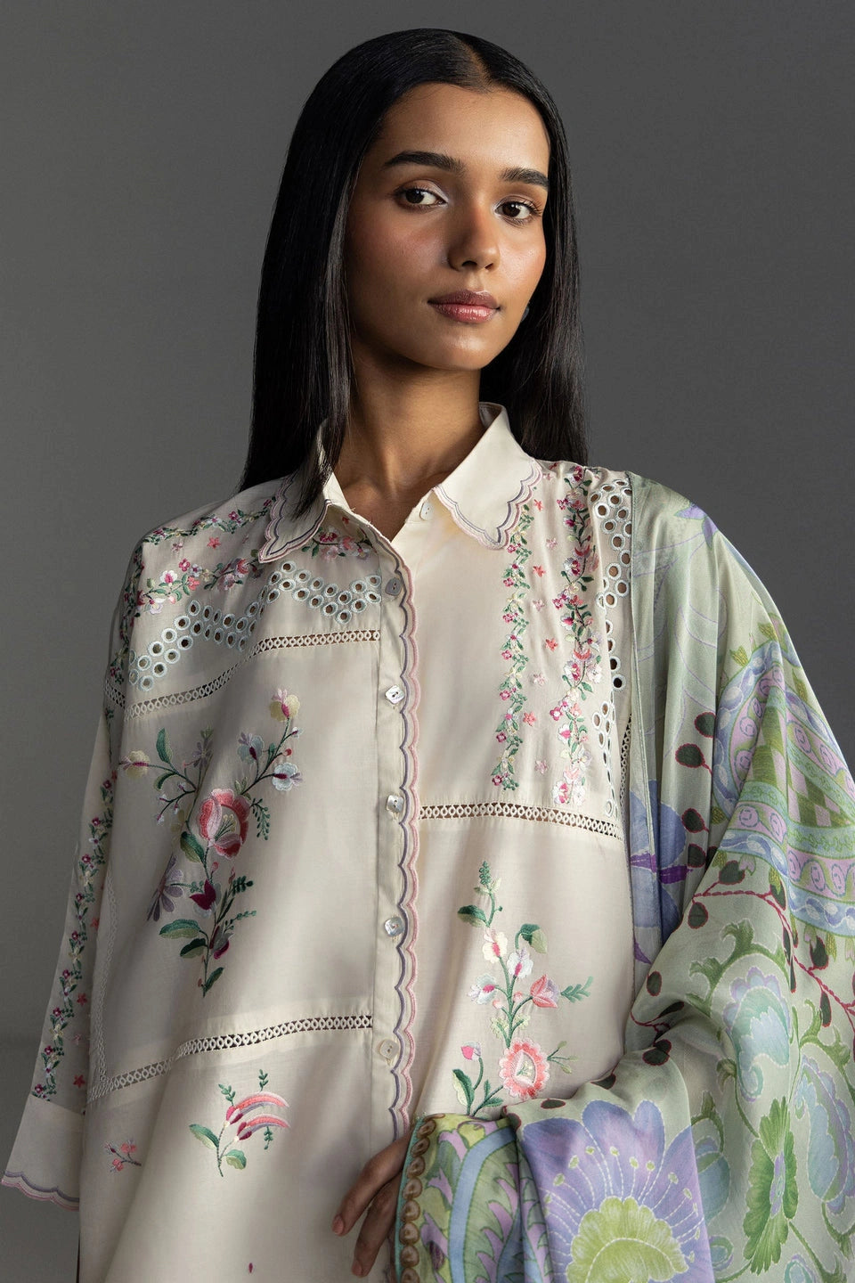 Coco By Zara Shahjahan Lawn 2026 – 3-Piece Embroidered Lawn Suit (SEREN-5A)