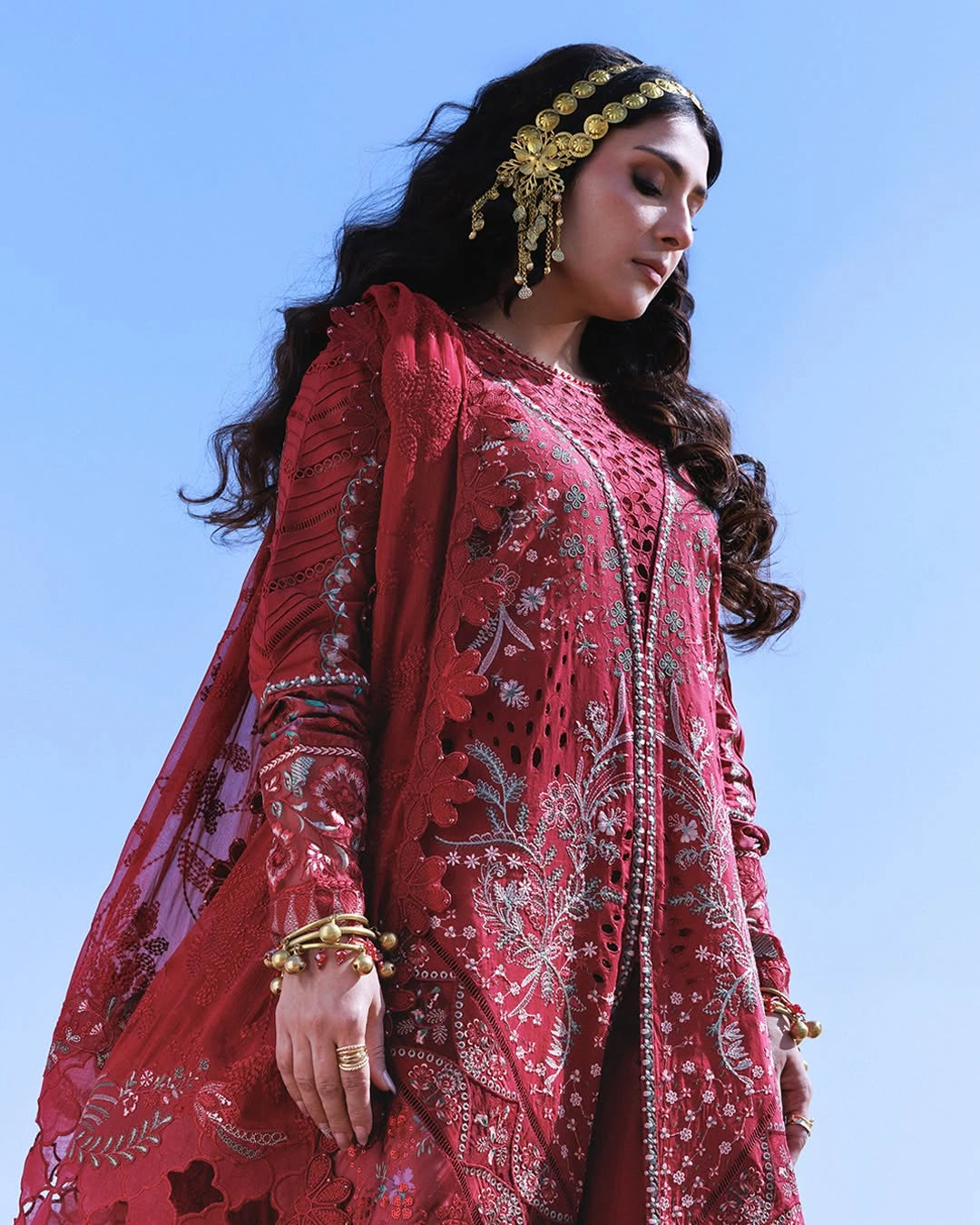 Nureh Aman – NE-04 | Luxury Chikankari & Laser-Cut Lawn 3-Piece Suit