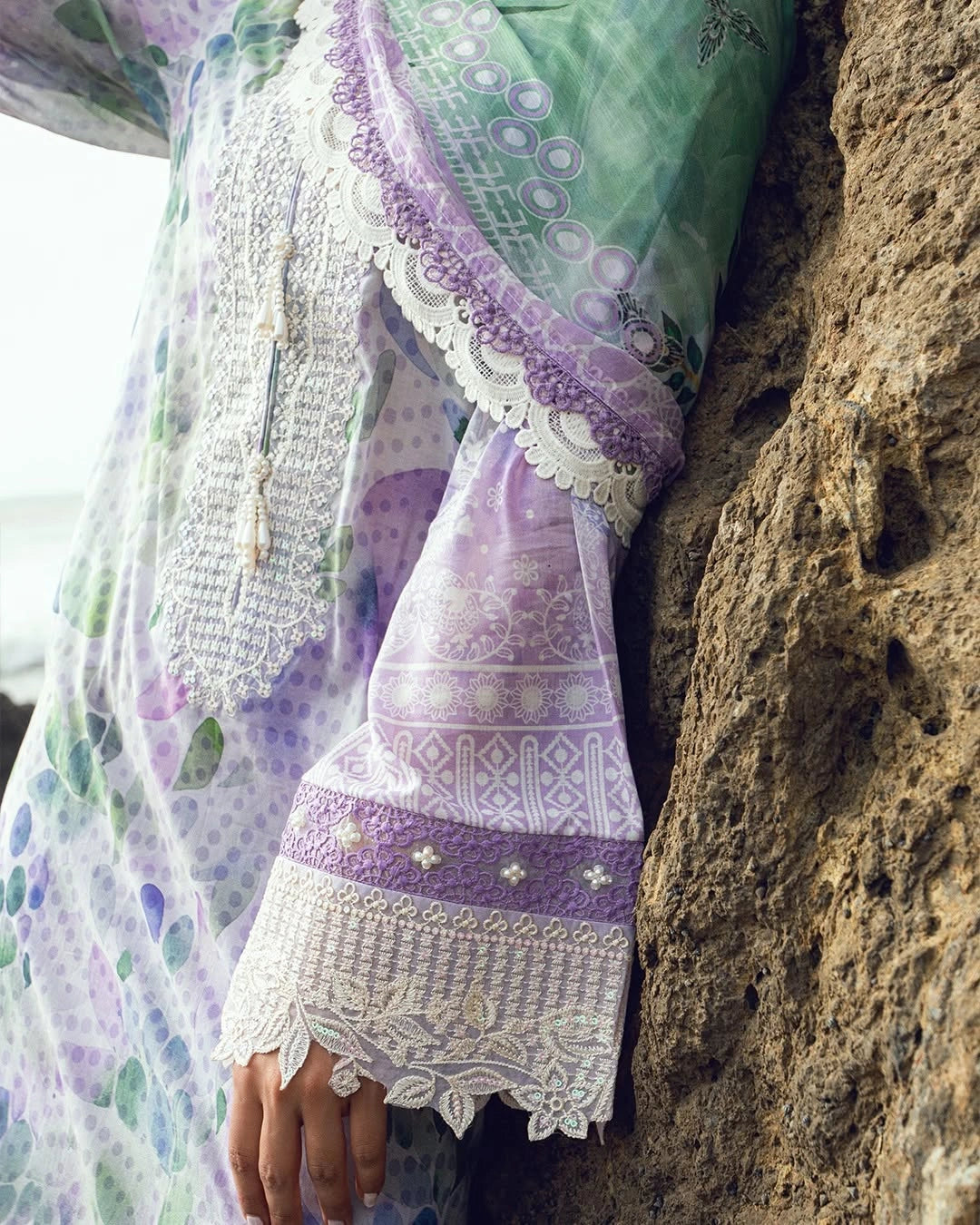 Gardenia by Nurèh – Embroidered & Printed Lawn 3 Piece Suit with Chiffon Dupatta (NSG-200)