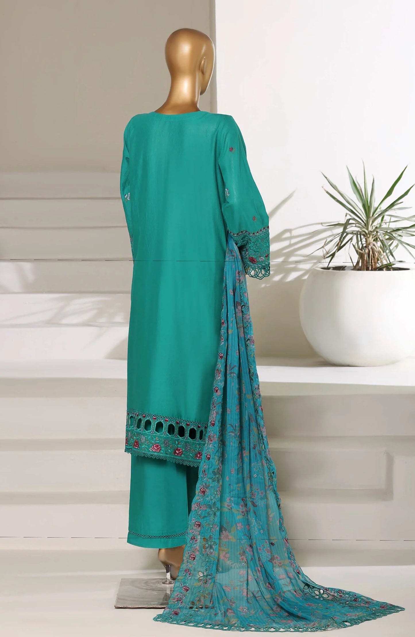 Sadabahar Luxury Embroidered Stitched 3-Piece Suit – D-04 | Festive Collection