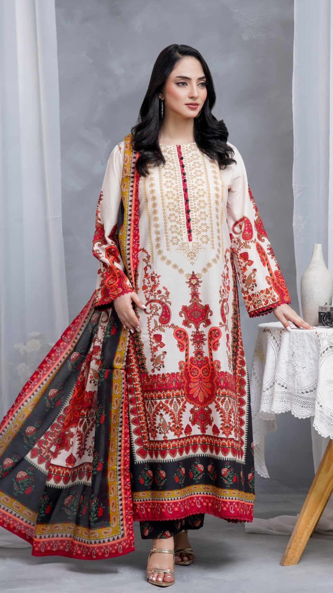Hayat Summer Printed Kaftan Stitched 3 Piece Suit (02)