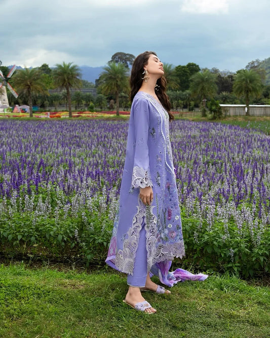 Daisy Reverie – Chikan Embroidered Lawn with Silk Dupatta