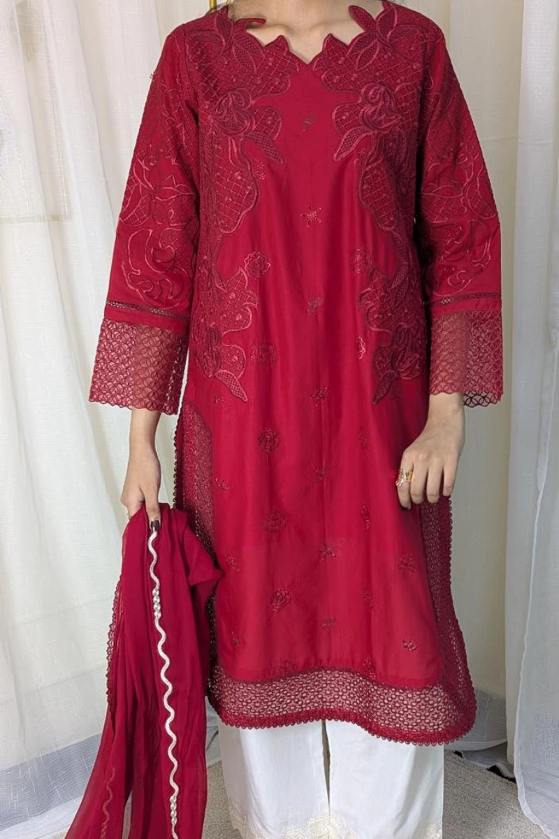 Iznik Festive 3-Piece Lawn | Embroidered & Printed Ready-to-Wear