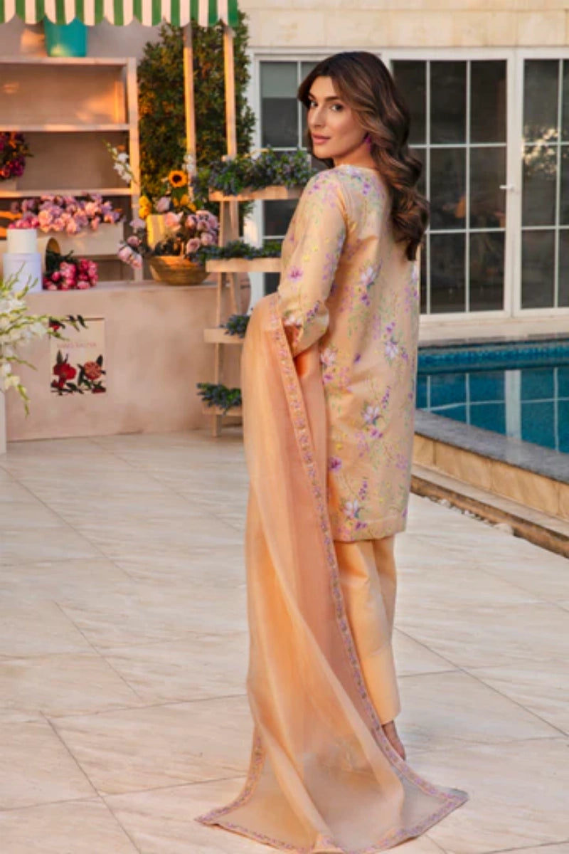 Rangrasiya Minahil | Printed Lawn Embroidered Ready-to-Wear Suit