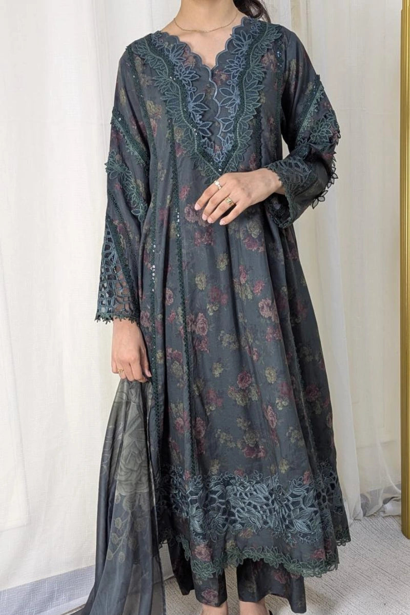 Iznik IFE-08  Festive 3-Piece Lawn | Embroidered & Printed Ready-to-Wear