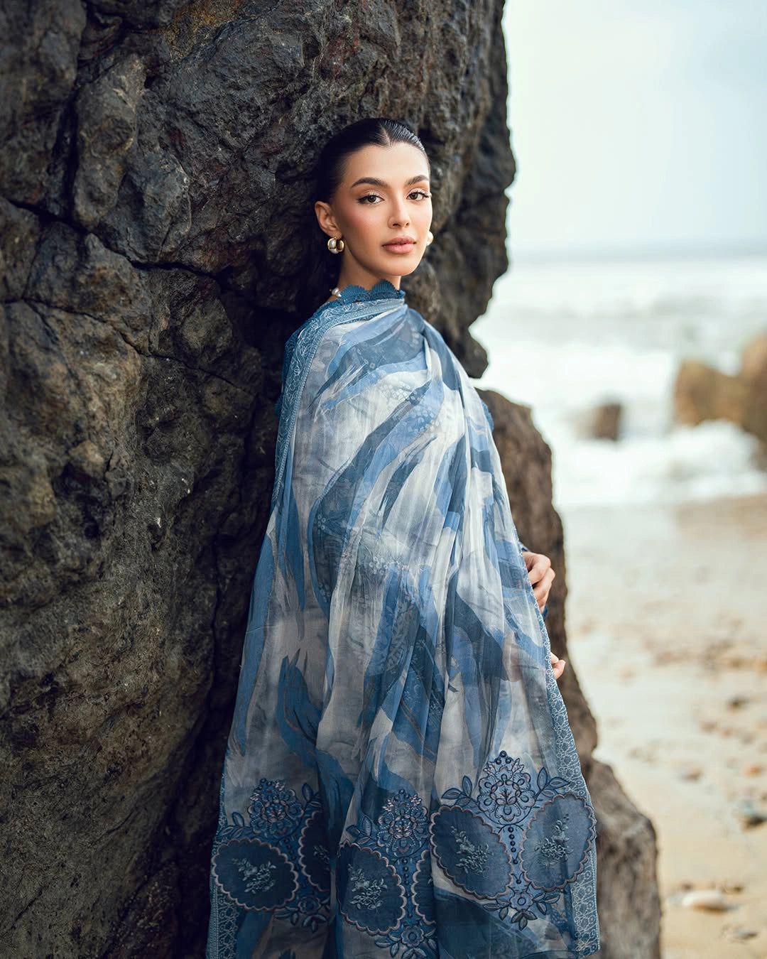 Gardenia by Nurèh – Embroidered & Printed Lawn 3 Piece Suit with Chiffon Dupatta (NSG-201)
