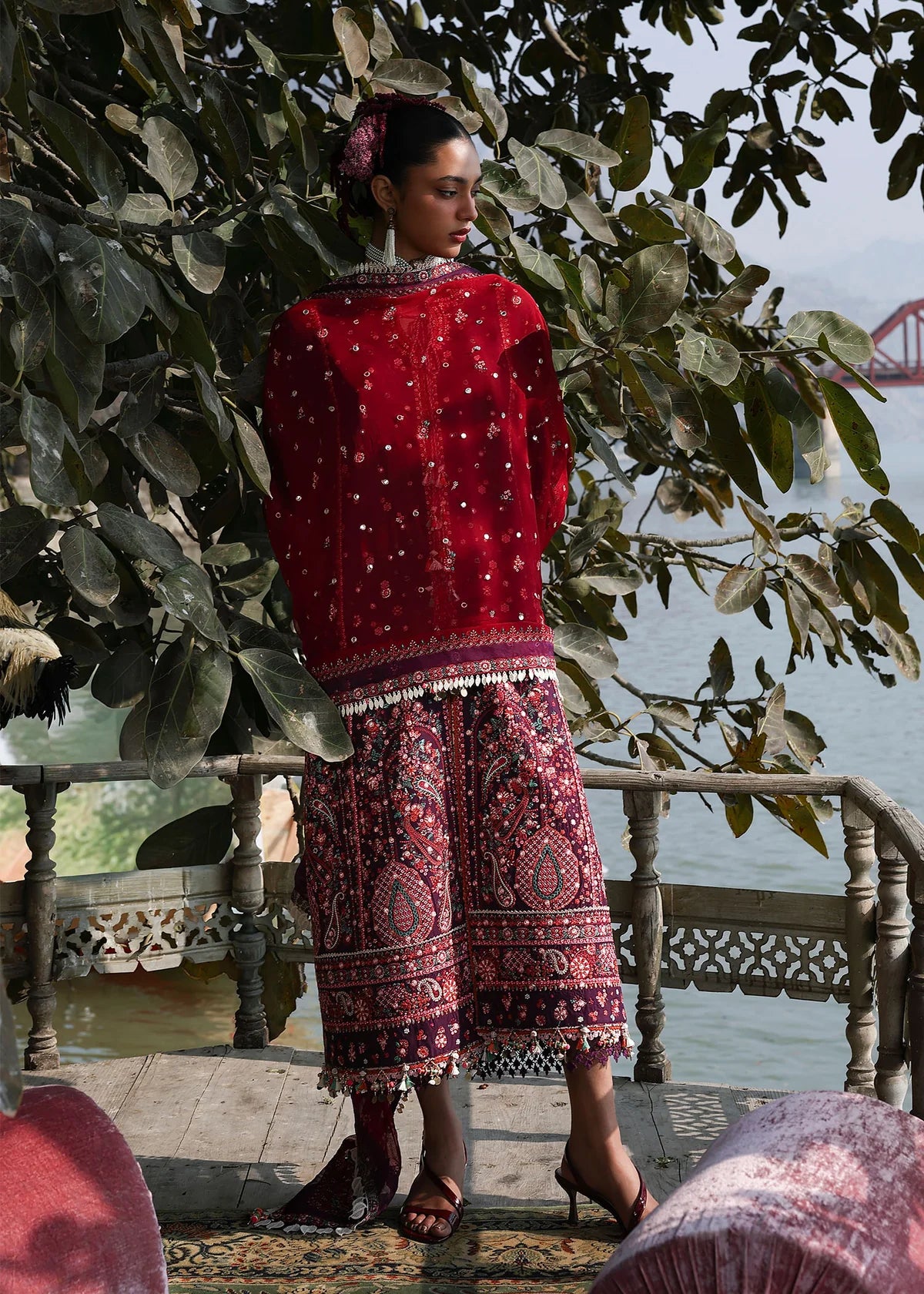 Hussain Rehar Luxury Lawn by Nihdi – 3 Piece Unstitched Suit