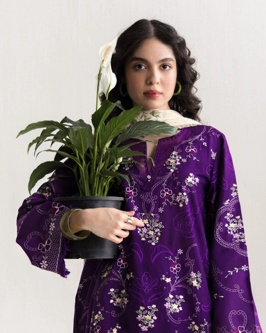 Coco By Zara Shahjahan Embroidered Lawn 3-Piece Unstitched Suit (Eira-10B)