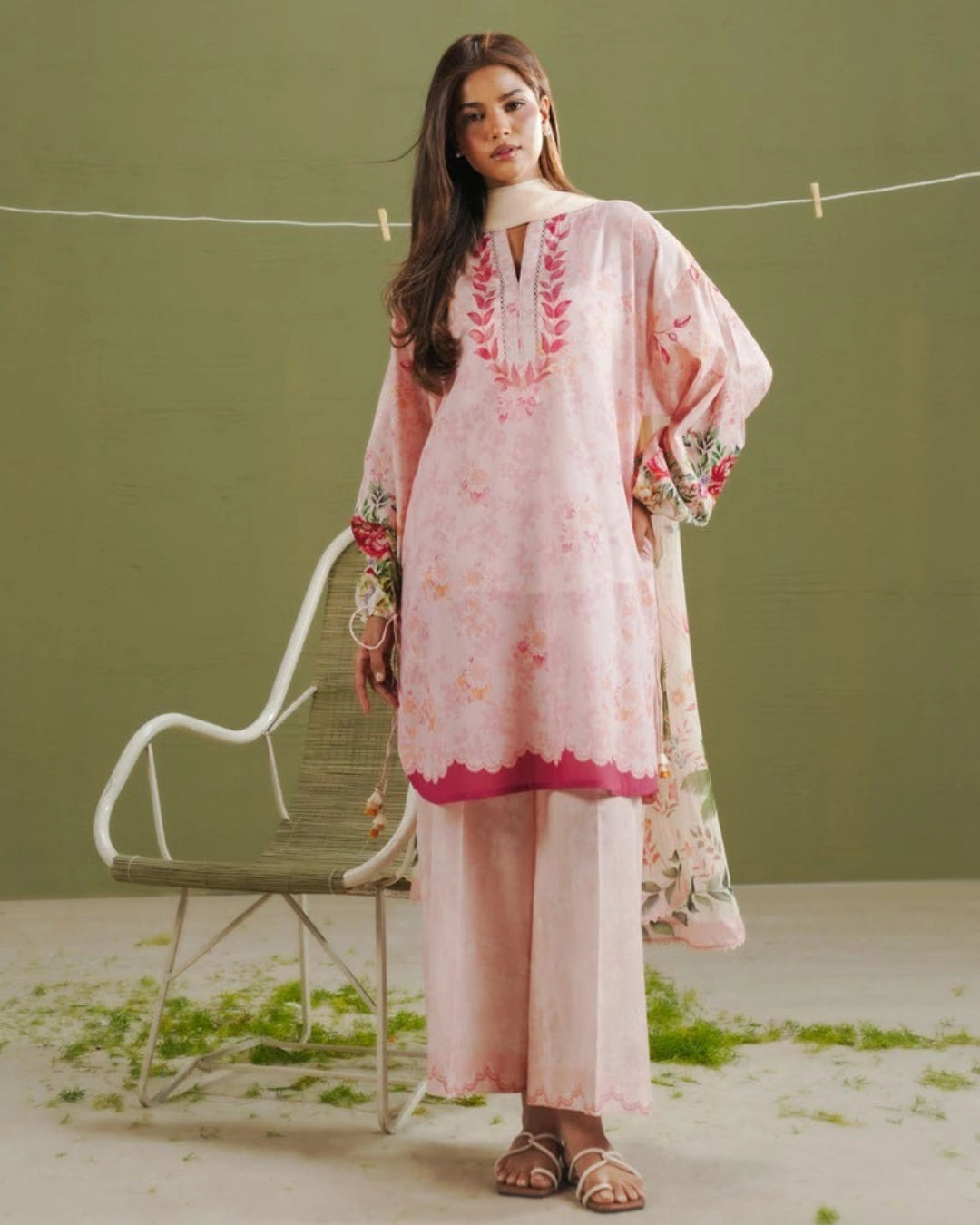 Coco By Zara Shahjahan 3-Piece Embroidered Lawn Suit (AYLA-8B)