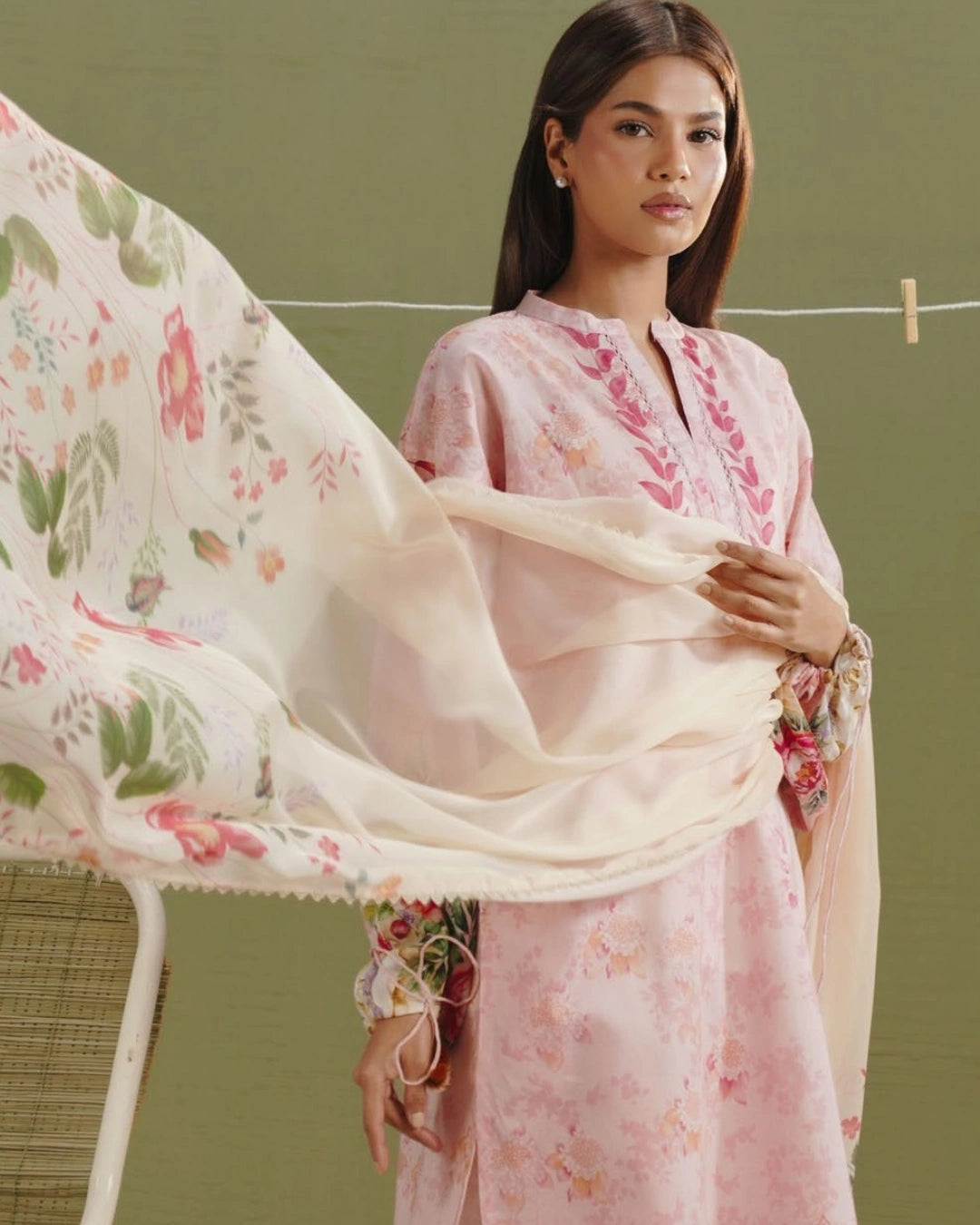 Coco By Zara Shahjahan 3-Piece Embroidered Lawn Suit (AYLA-8B)