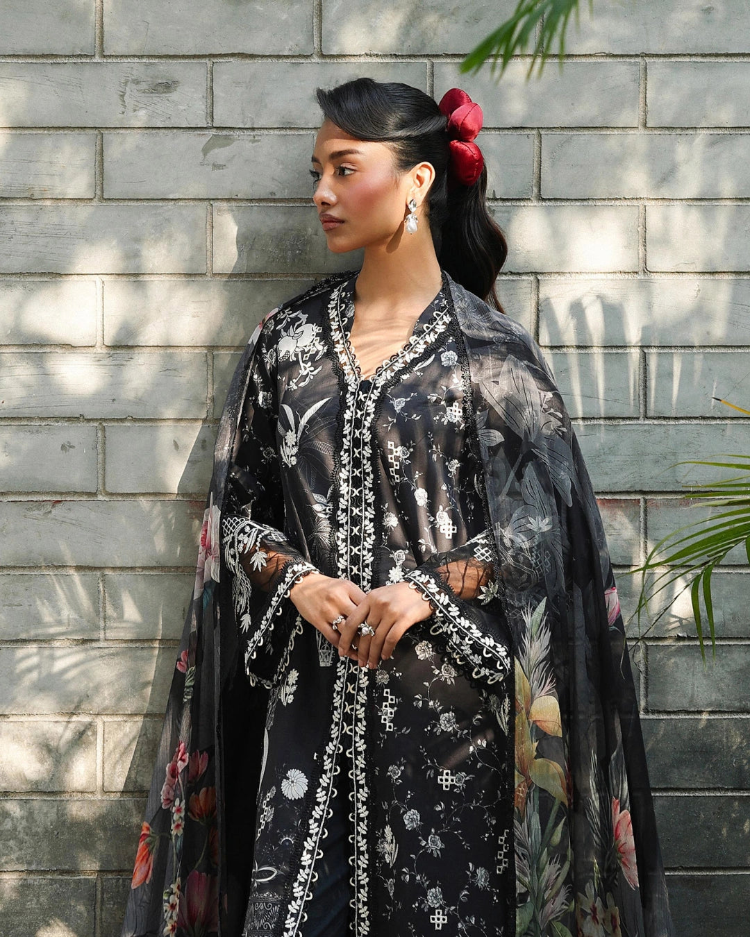 Qalamkar Qprints | Digital Printed Lawn Chikankari Embroidered Unstitched Suit | EAVAN