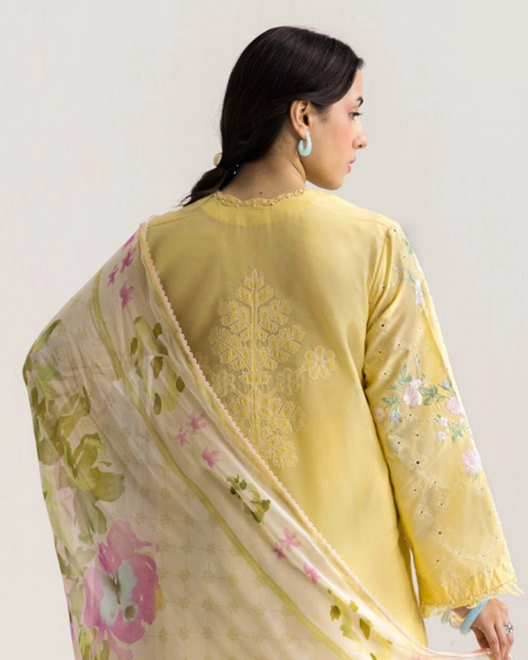Coco By Zara Shahjahan Embroidered Lawn 3-Piece Unstitched Suit (Airi-1B)
