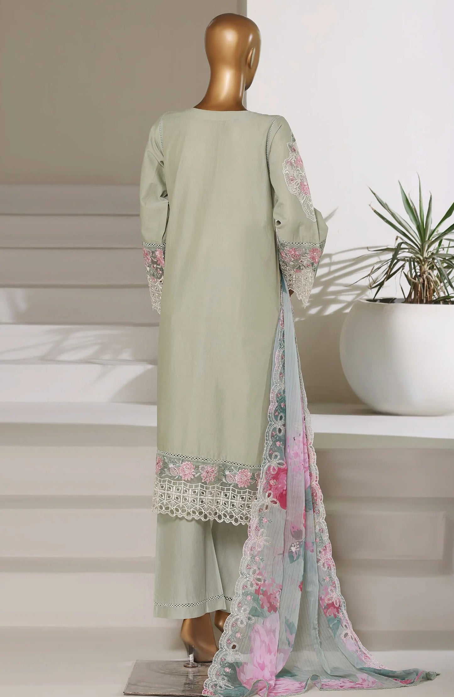 Sadabahar Luxury Embroidered Stitched 3-Piece Suit – D-06 | Festive Collection