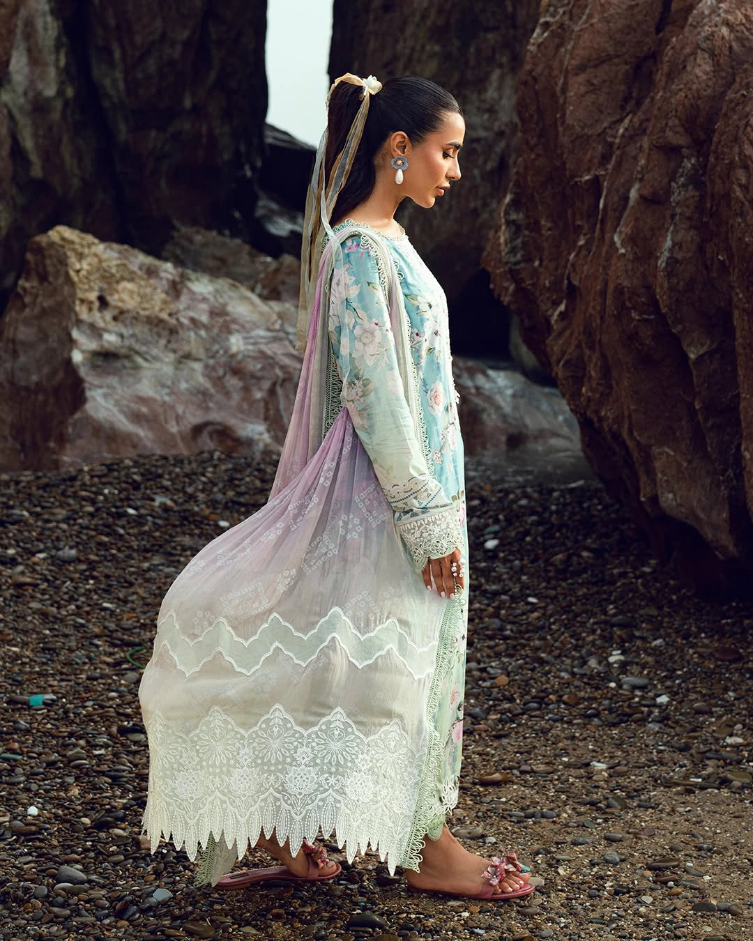 Gardenia by Nurèh – Embroidered & Printed Lawn 3 Piece Suit with Chiffon Dupatta (NSG-202)