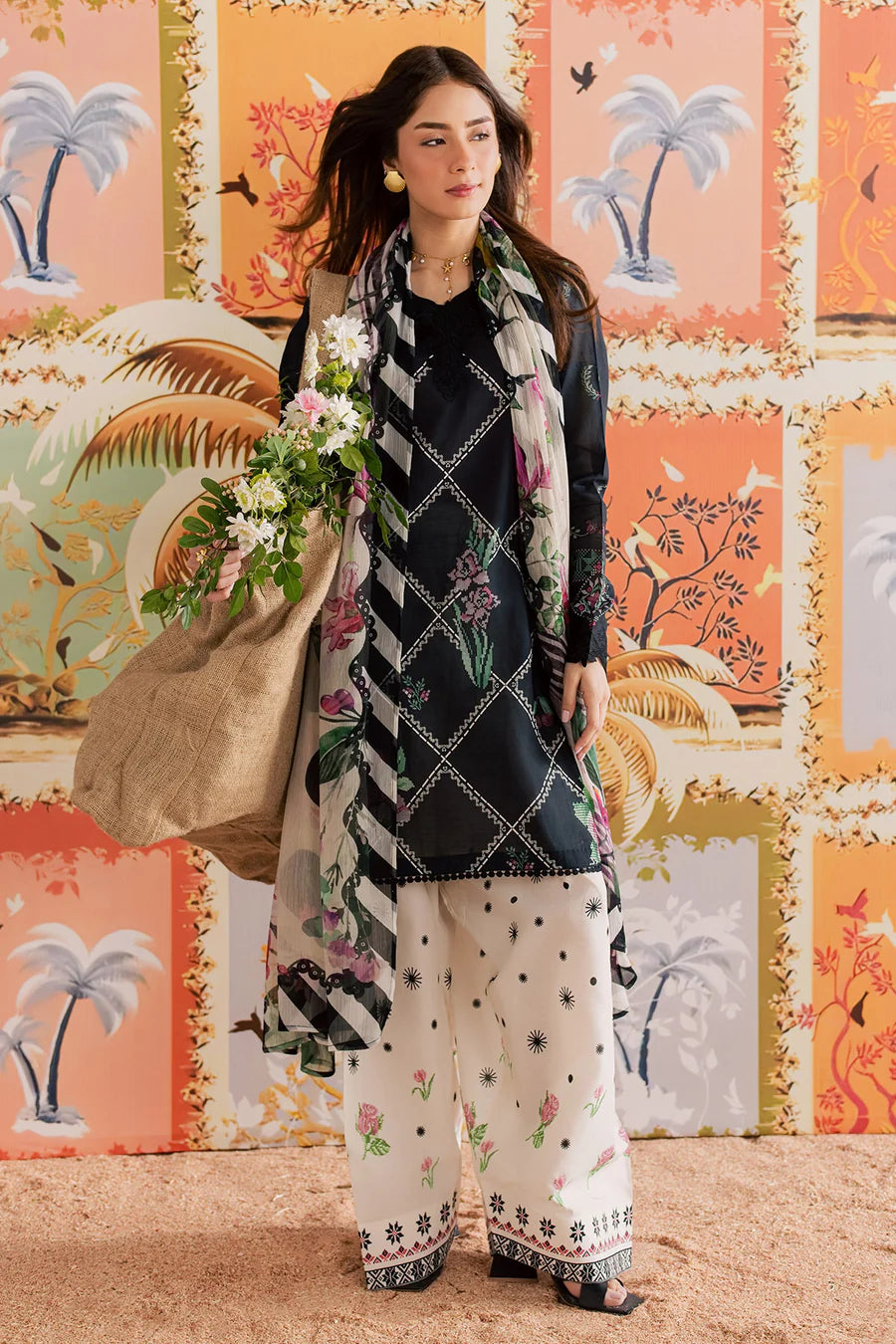 Nureh Embroidered & Printed Lawn paired Stitched 3 Piece Suit (NP-799)