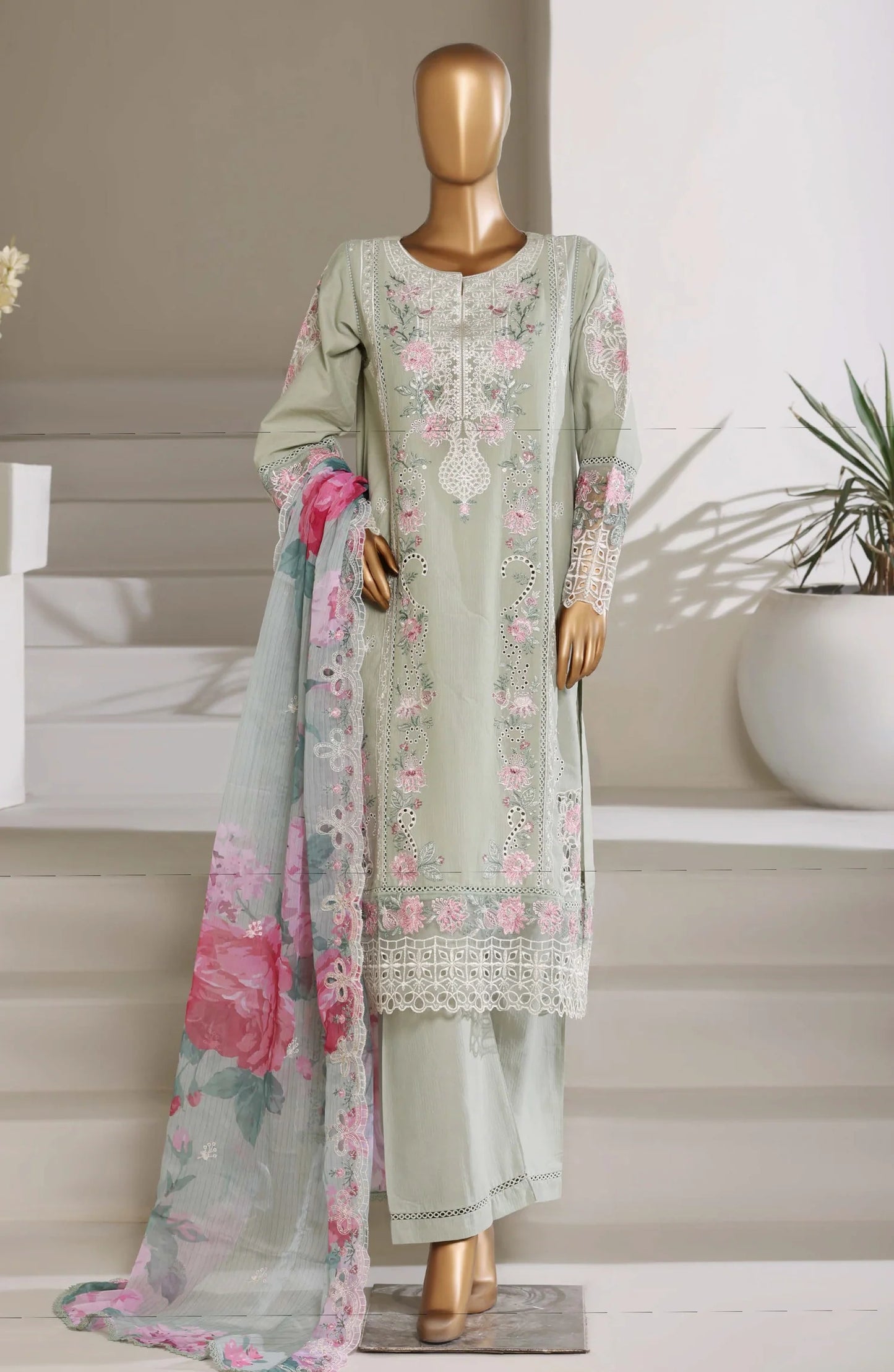 Sadabahar Luxury Embroidered Stitched 3-Piece Suit – D-06 | Festive Collection