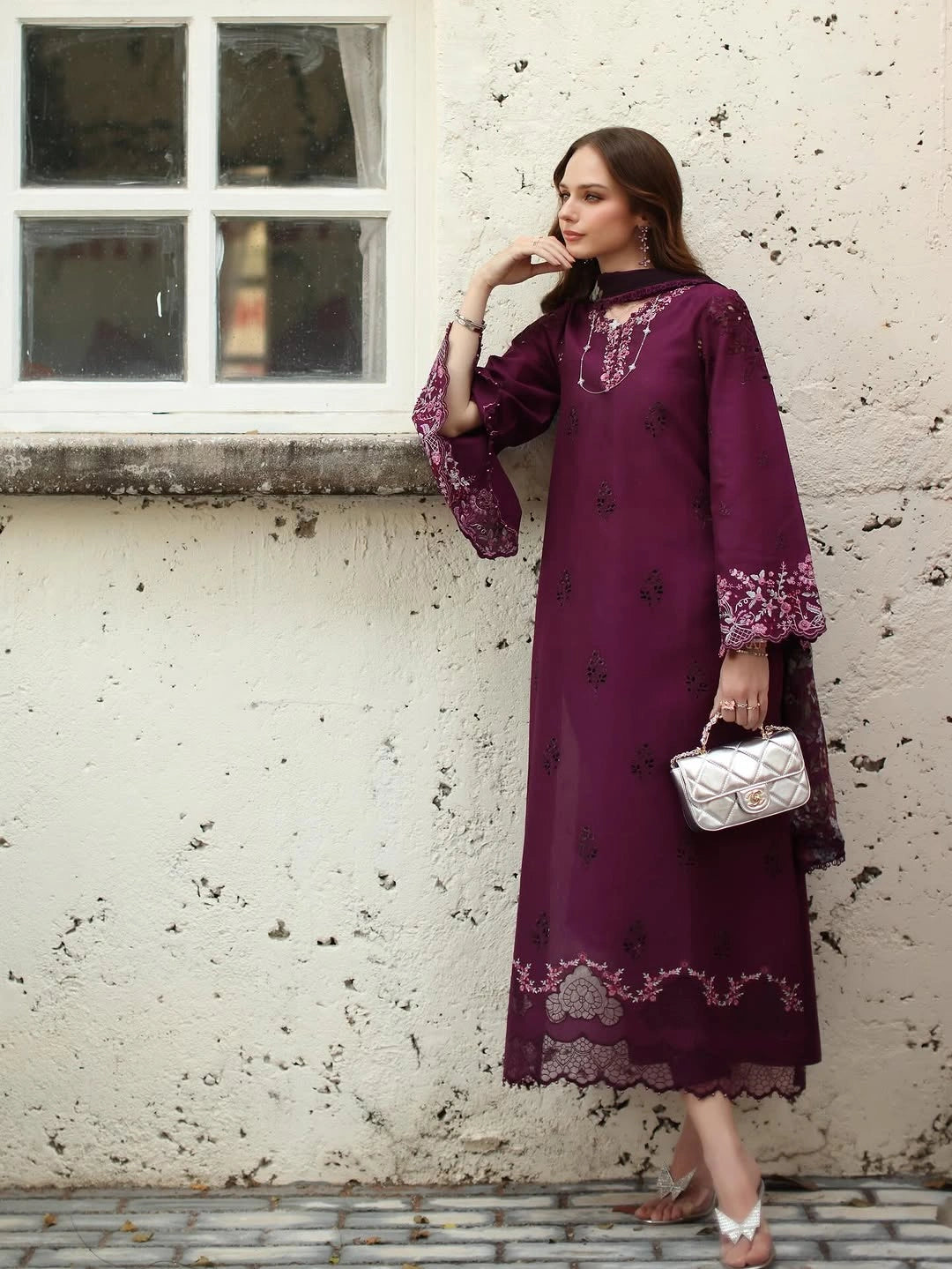 Noor Luxe Chikankari 3-Piece Unstitched Lawn Embroidered Suit (D1 - A)