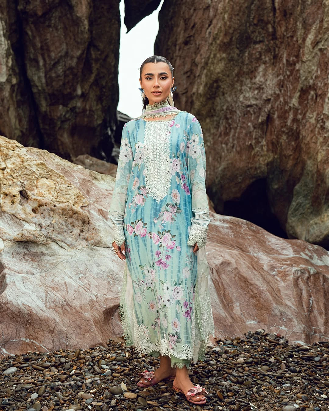 Gardenia by Nurèh – Embroidered & Printed Lawn 3 Piece Suit with Chiffon Dupatta (NSG-202)