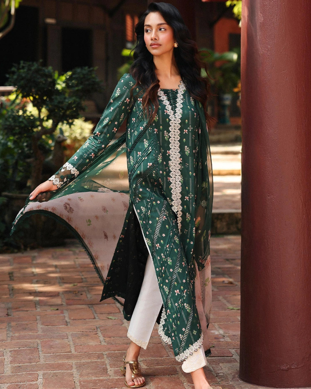 Qalamkar Qprints | Digital Printed Lawn Chikankari Embroidered Unstitched Suit | GREER