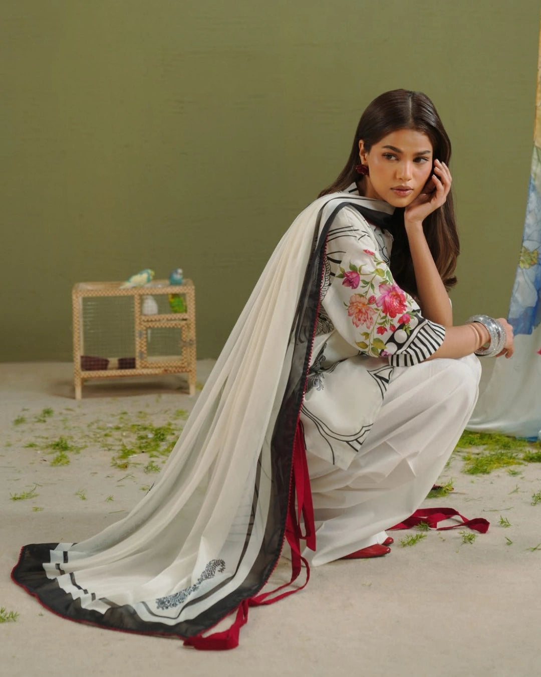 Coco By Zara Shahjahan 3-Piece Embroidered Lawn Suit (RAYA-10A)