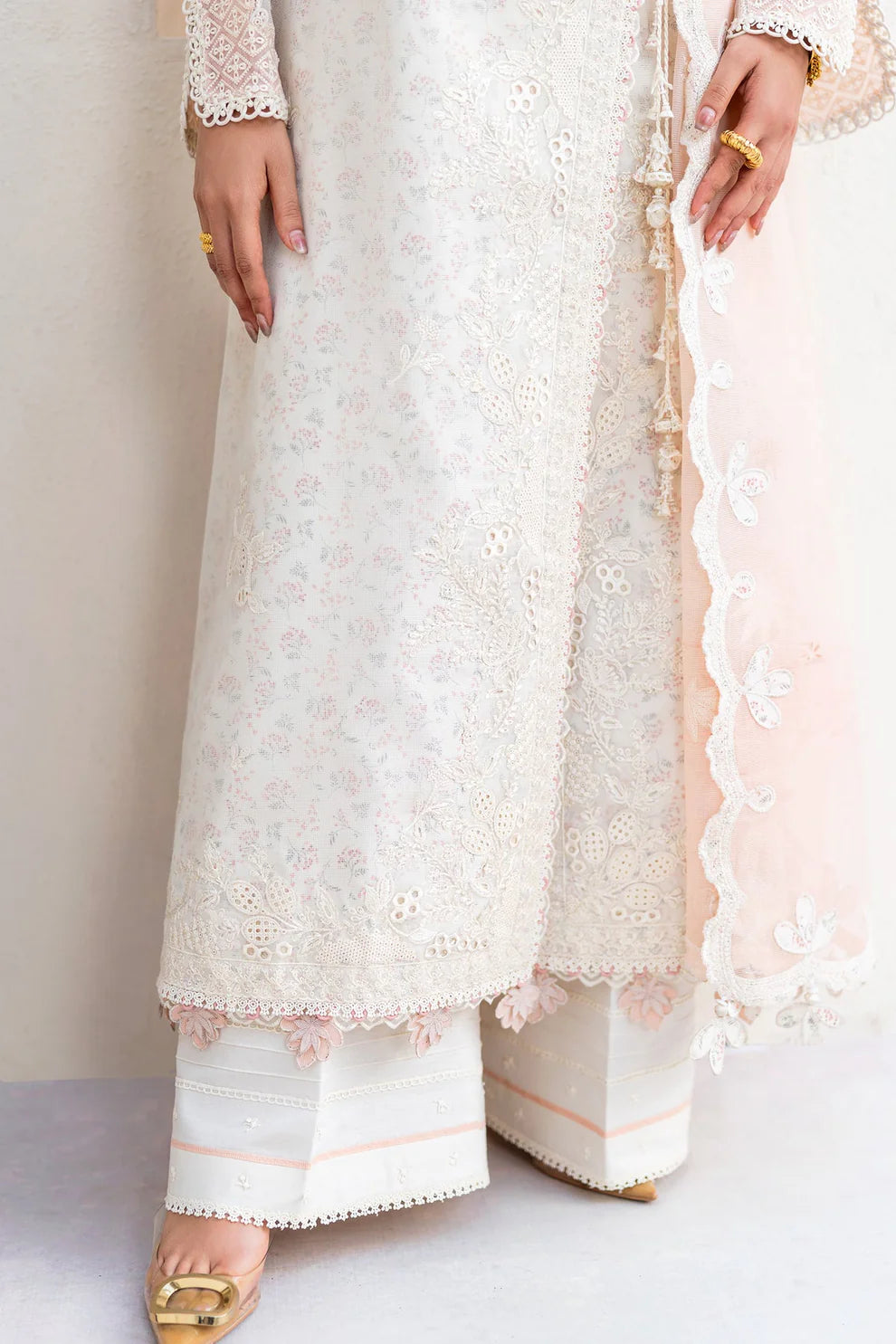 Qalamkar Casual Pret 26 – Jacquard 3 Piece Stitched Suit PA-05 (VEIL)