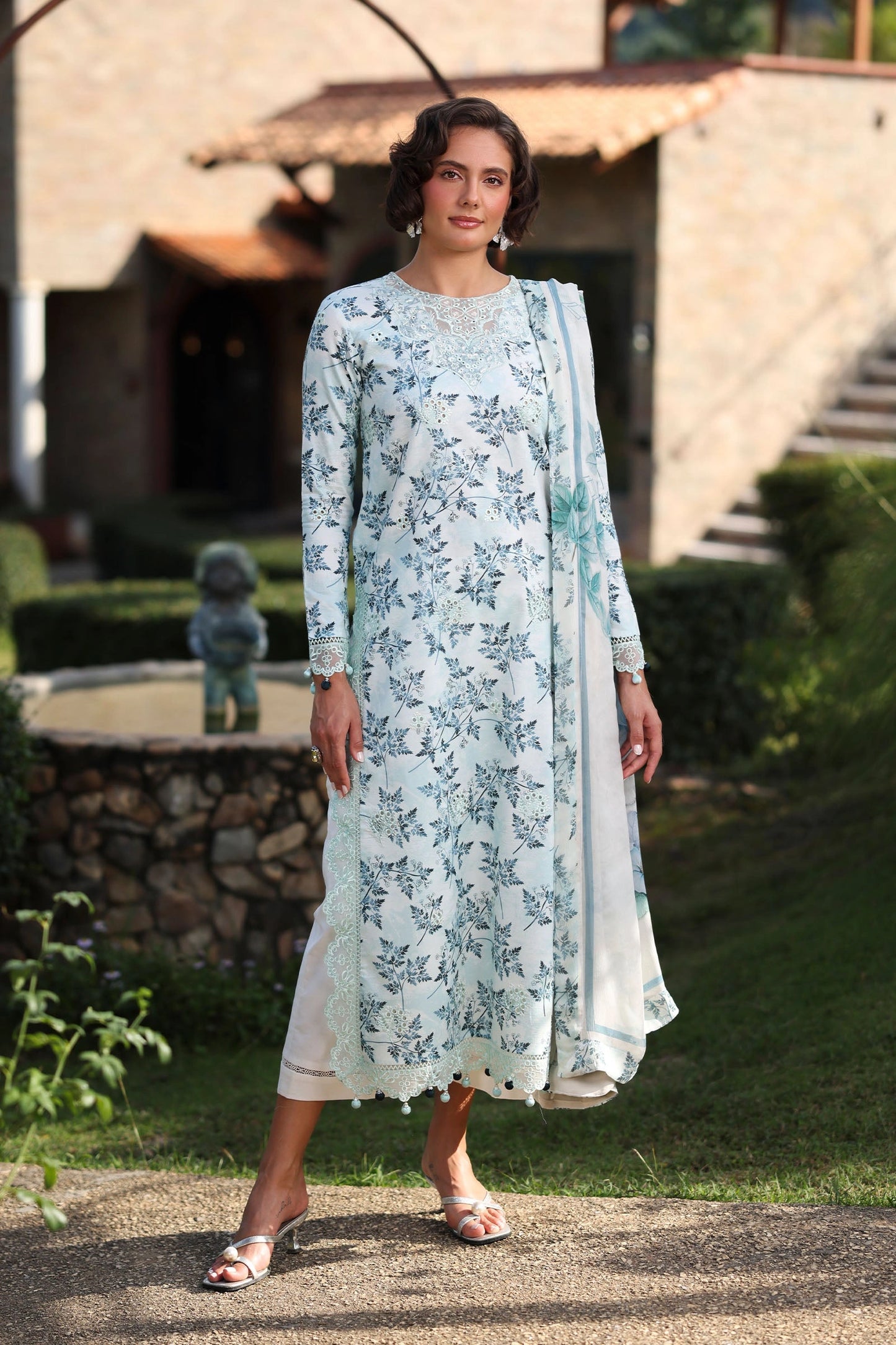 Print Kaari by Raaya – 2 Piece Unstitched Printed & Embroidered Lawn Suit (CELESTE)