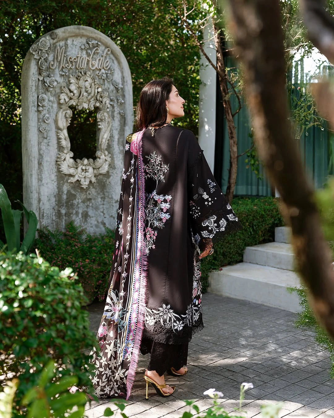 Mushq A Moi Luxury Lawn ’26 | Embroidered 3-Piece Unstitched Suit (Gentle Breeze)