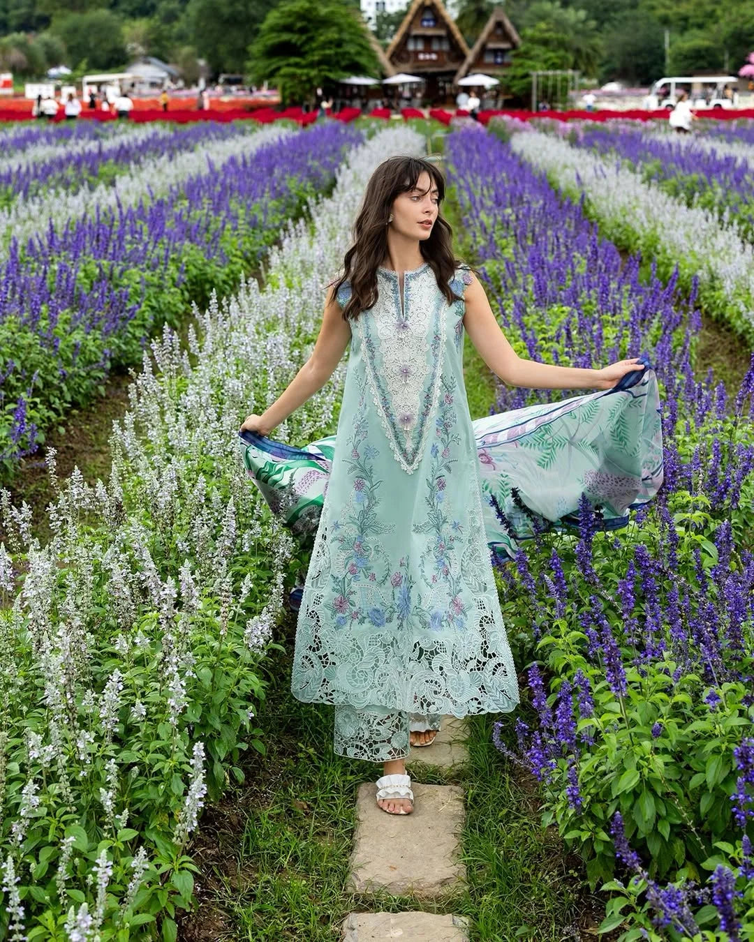 Hummingbird Haven – Chikan Embroidered Lawn with Silk Dupatta