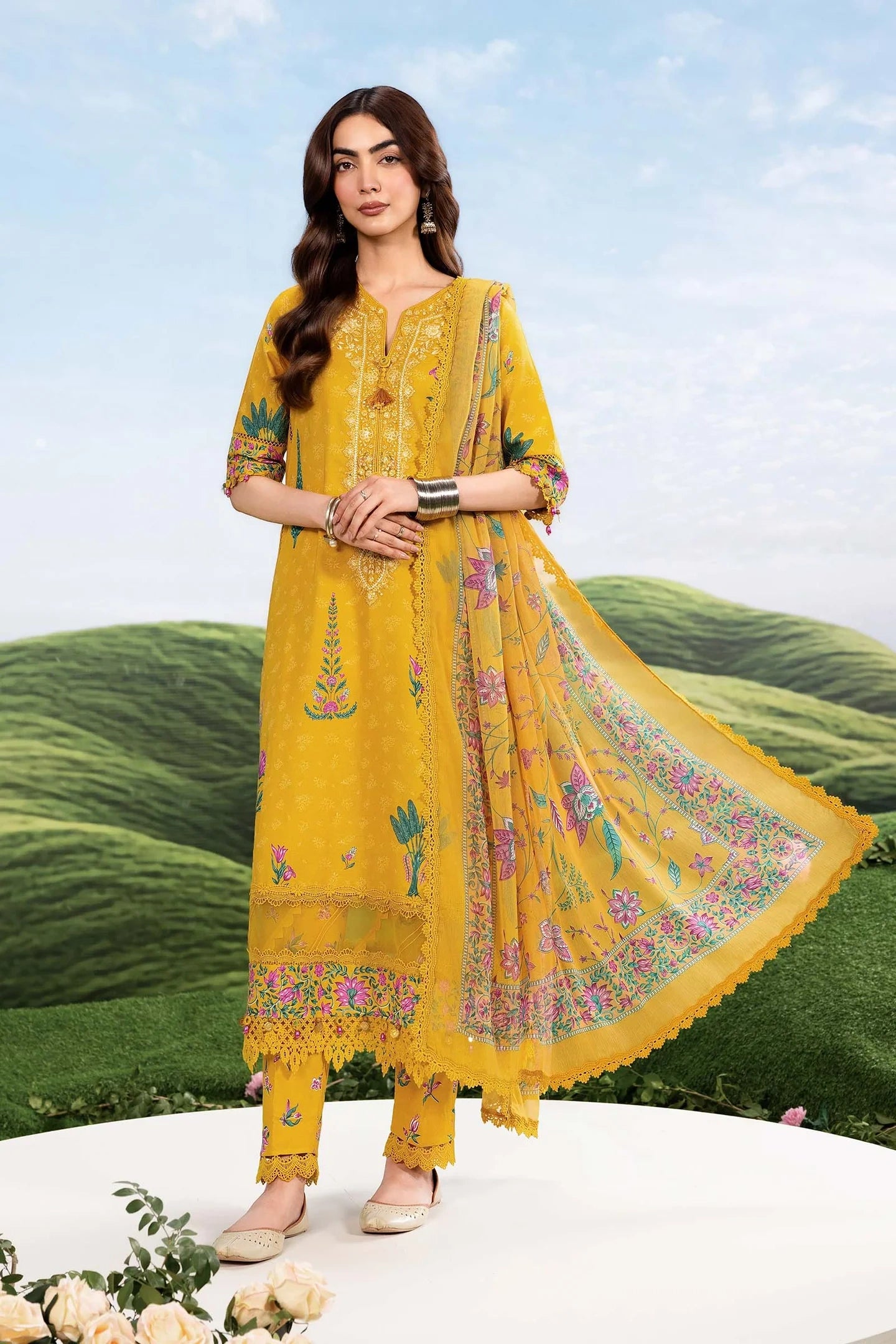 MariaB MBasics-Embroidered Lawn 3 Piece Unstitched Suit with Chiffon Dupatta (D3A)