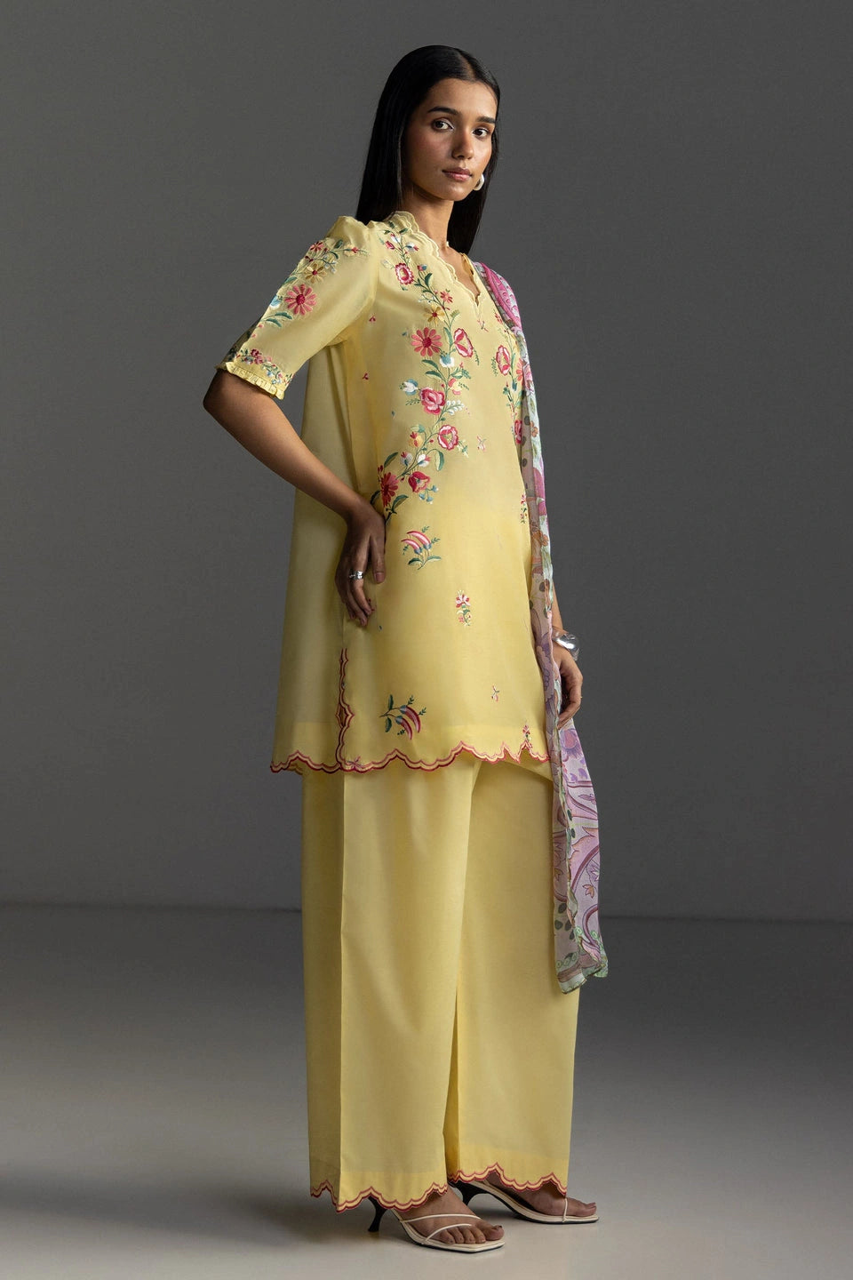 Coco By Zara Shahjahan Lawn 2026 – 3-Piece Embroidered Lawn Suit (Unstitched)SEREN-5B