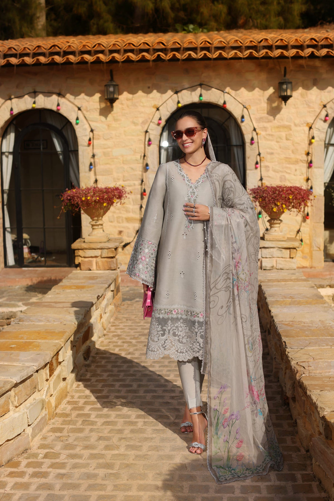 Noor by Saadia Asad D1-B Luxe Chikankaari 25'