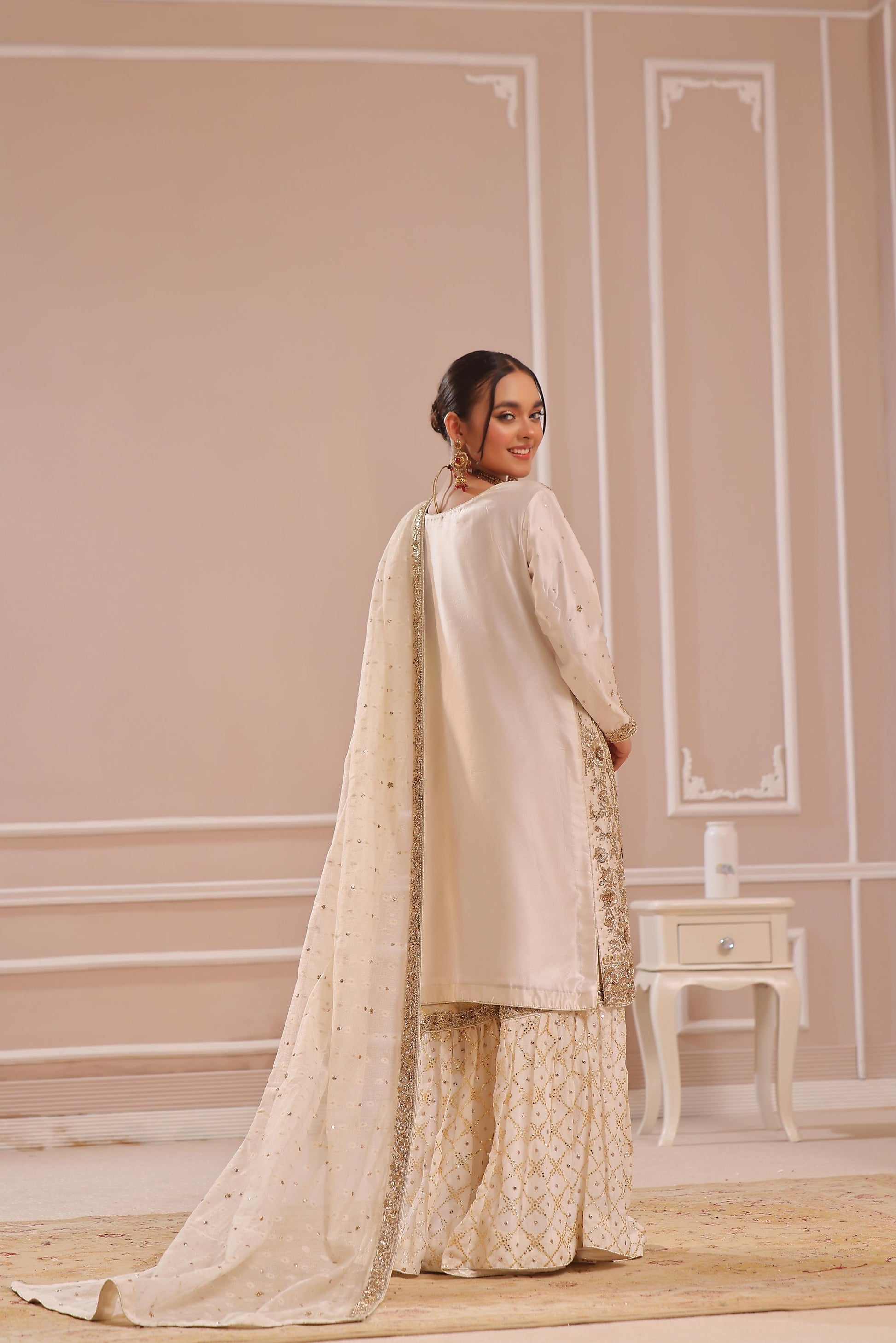 Amna Khurram D-4 Bridal Wear | Handwork Collection