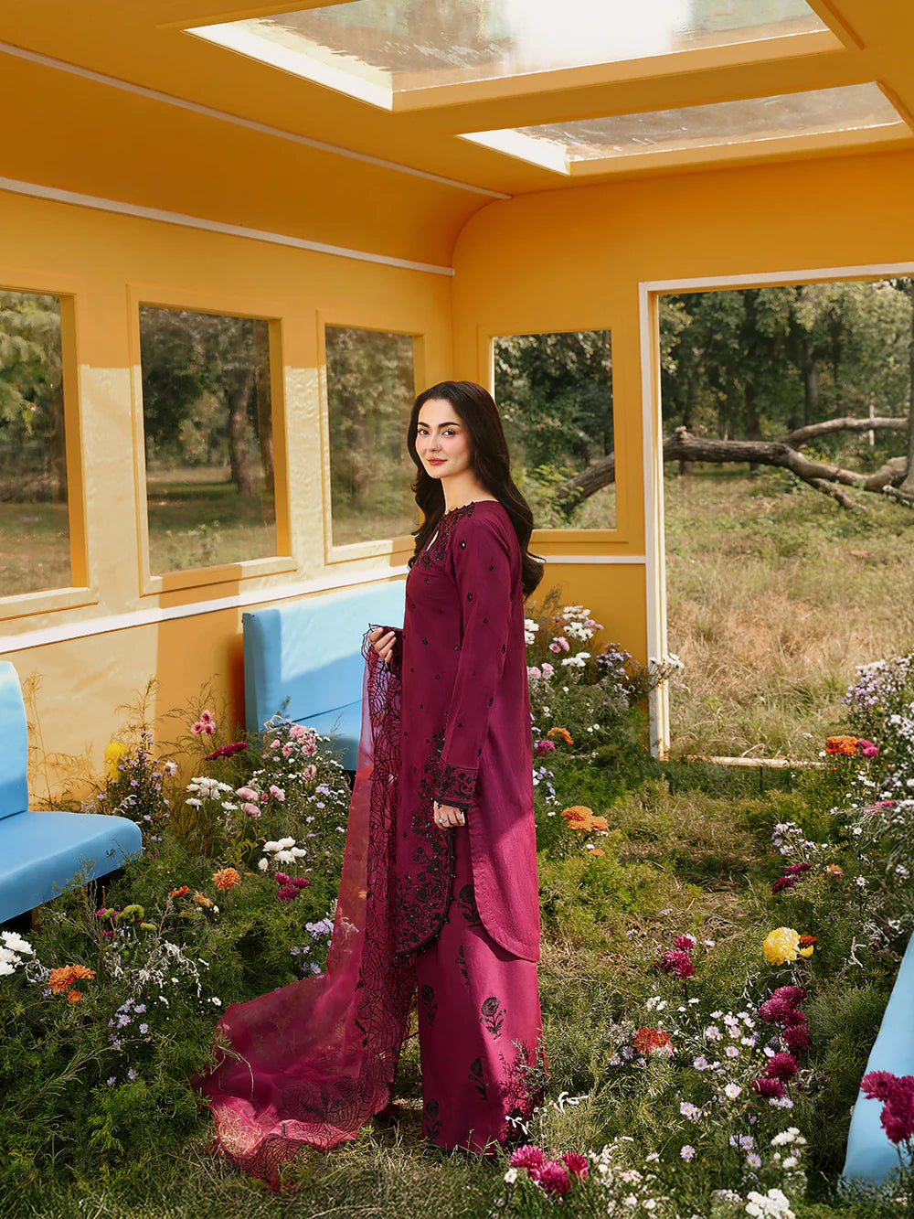 Janaan Premium Chikankari Jacquard 3-Piece Stitched suite (Cherry)