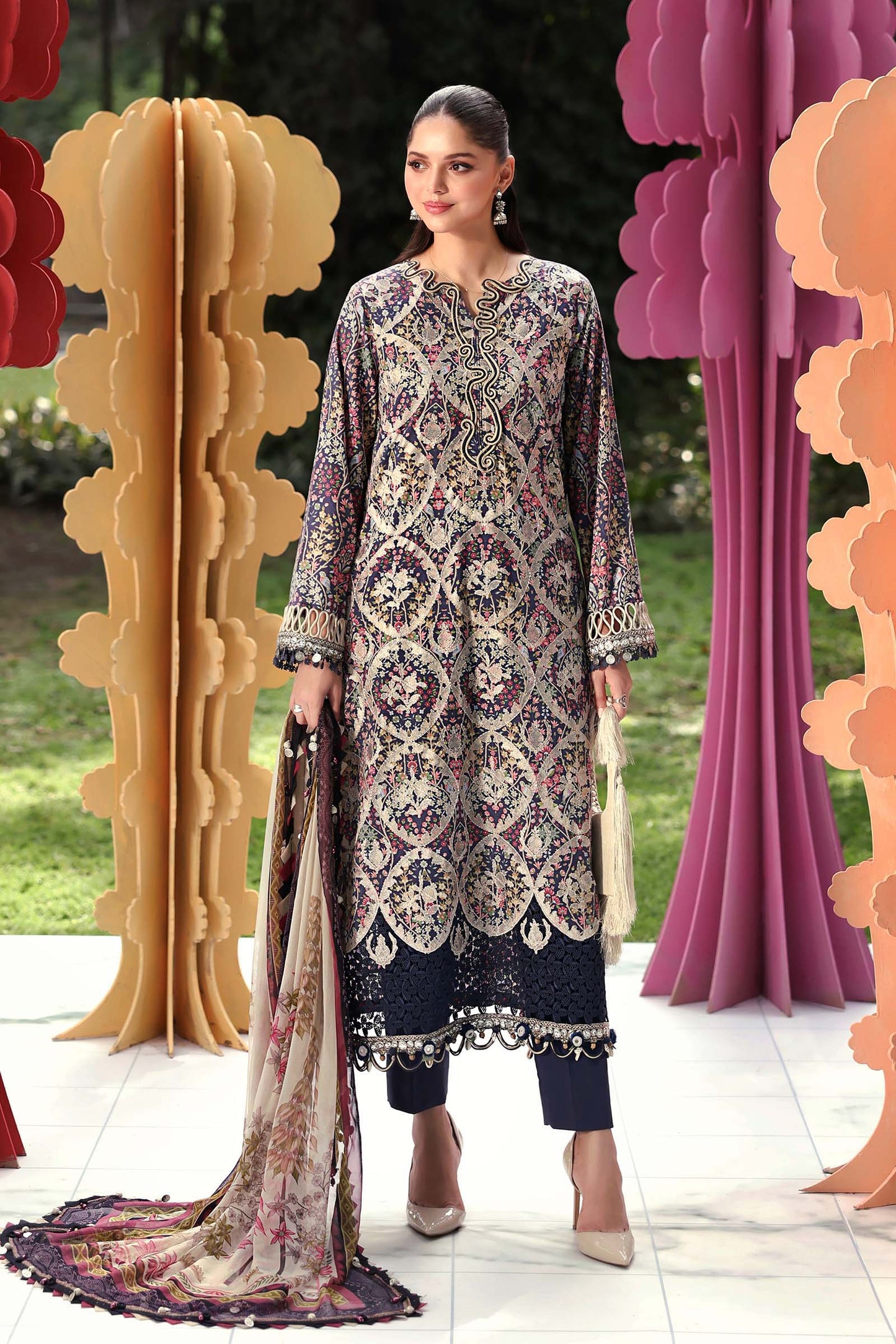 Maria.B M.PRINTS Embroidered Lawn 3 Piece Unstitched Suit – Blue (3B)