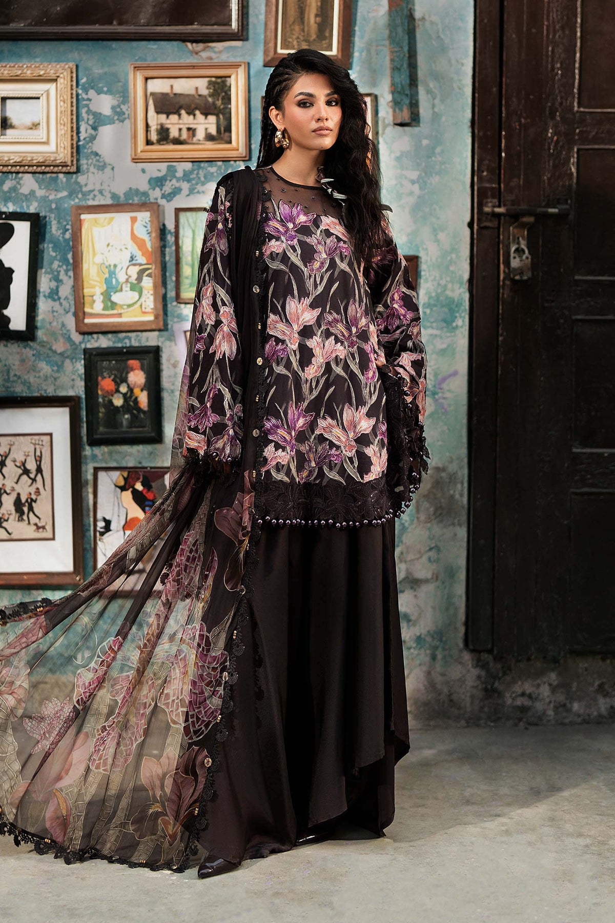 Maria.B M.Prints Volume 31 – 3-Piece Unstitched Embroidered Linen Suit (MPT-31-04-B)