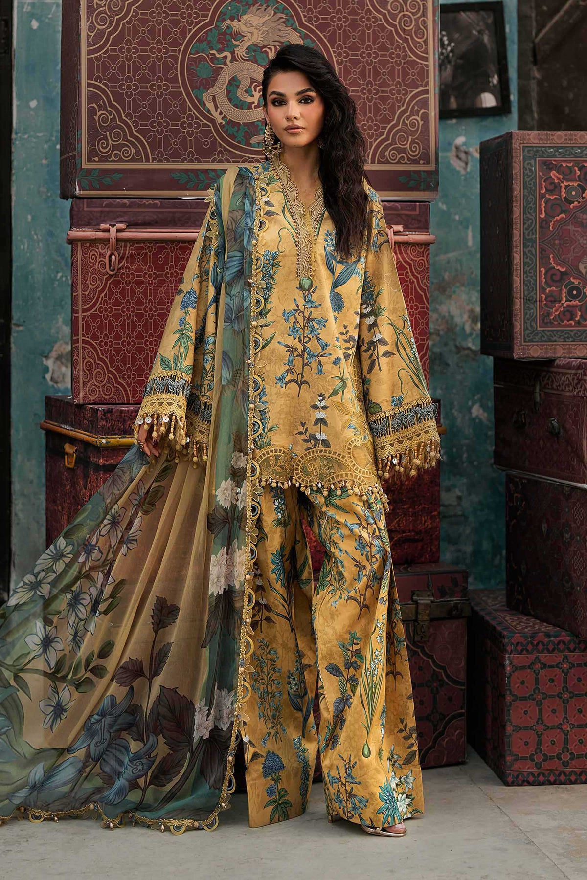 Maria.B M.Prints Volume 31 – 3-Piece Unstitched Embroidered Linen Suit (MPT-31-06-A)