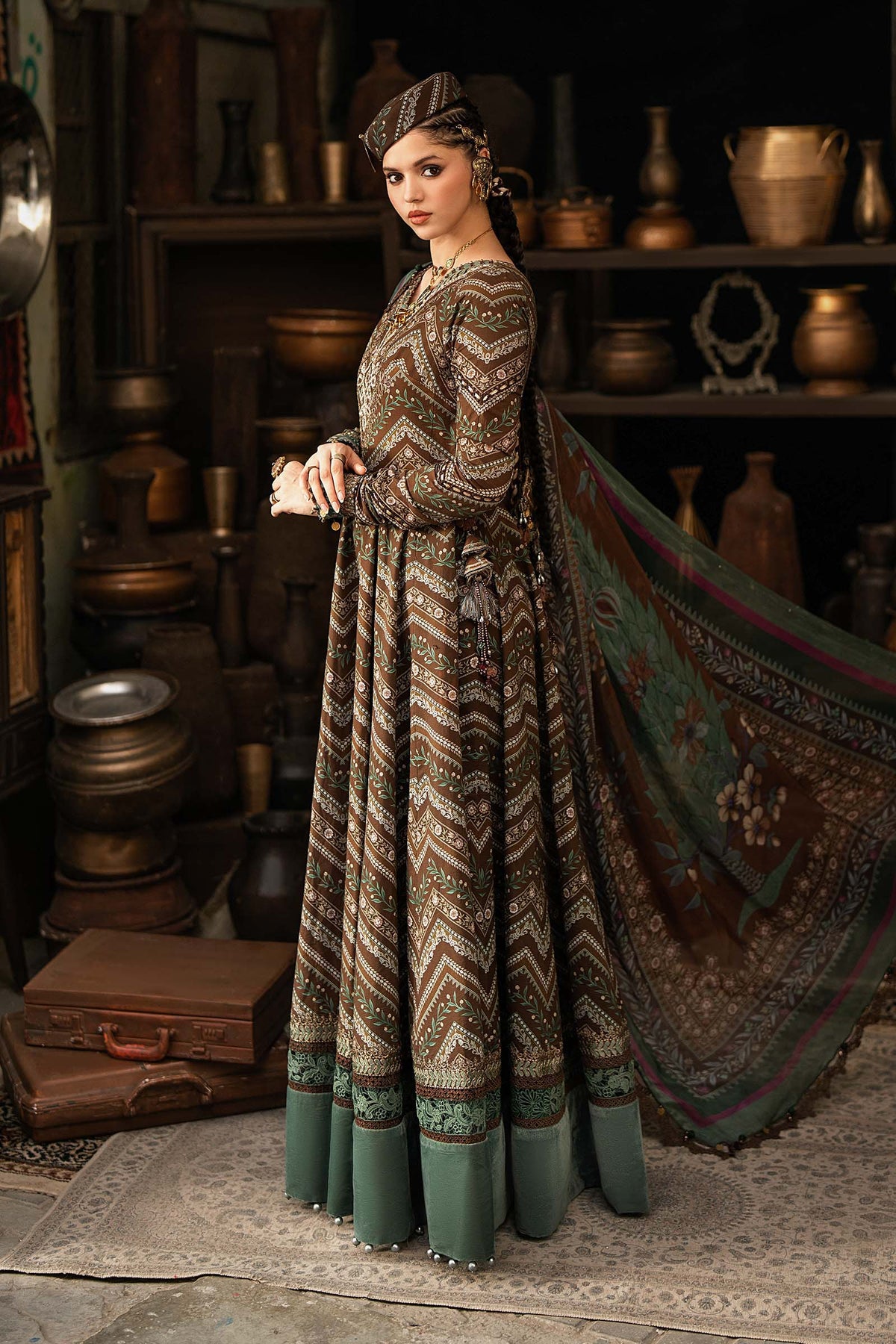 Maria.B M.Prints Volume 31 – 3-Piece Unstitched Embroidered Linen Suit (MPT-31-07-A)