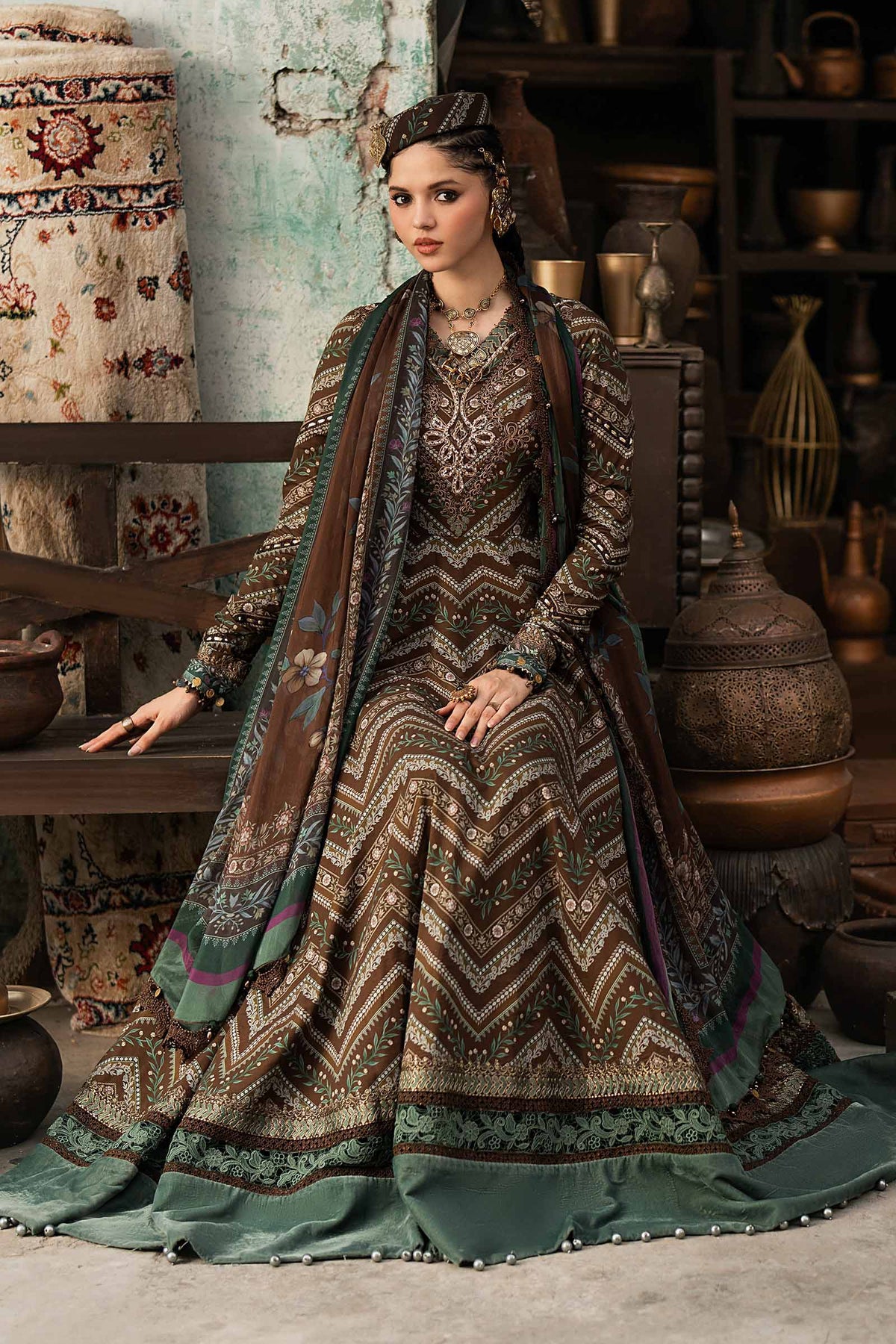 Maria.B M.Prints Volume 31 – 3-Piece Unstitched Embroidered Linen Suit (MPT-31-07-A)
