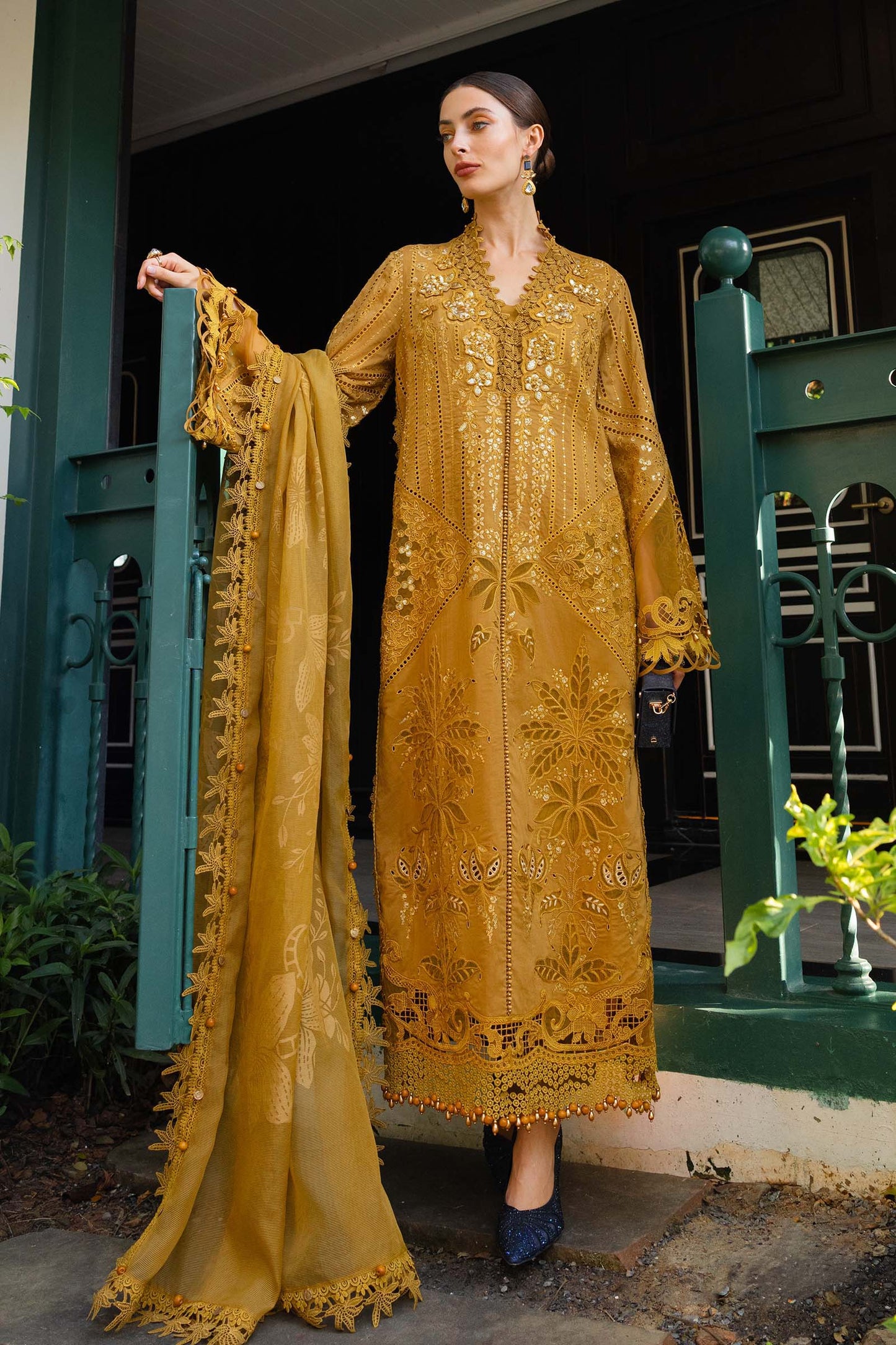 Maria.B 3 Piece Unstitched Embroidered Jacquard Lawn Suit (D-7)