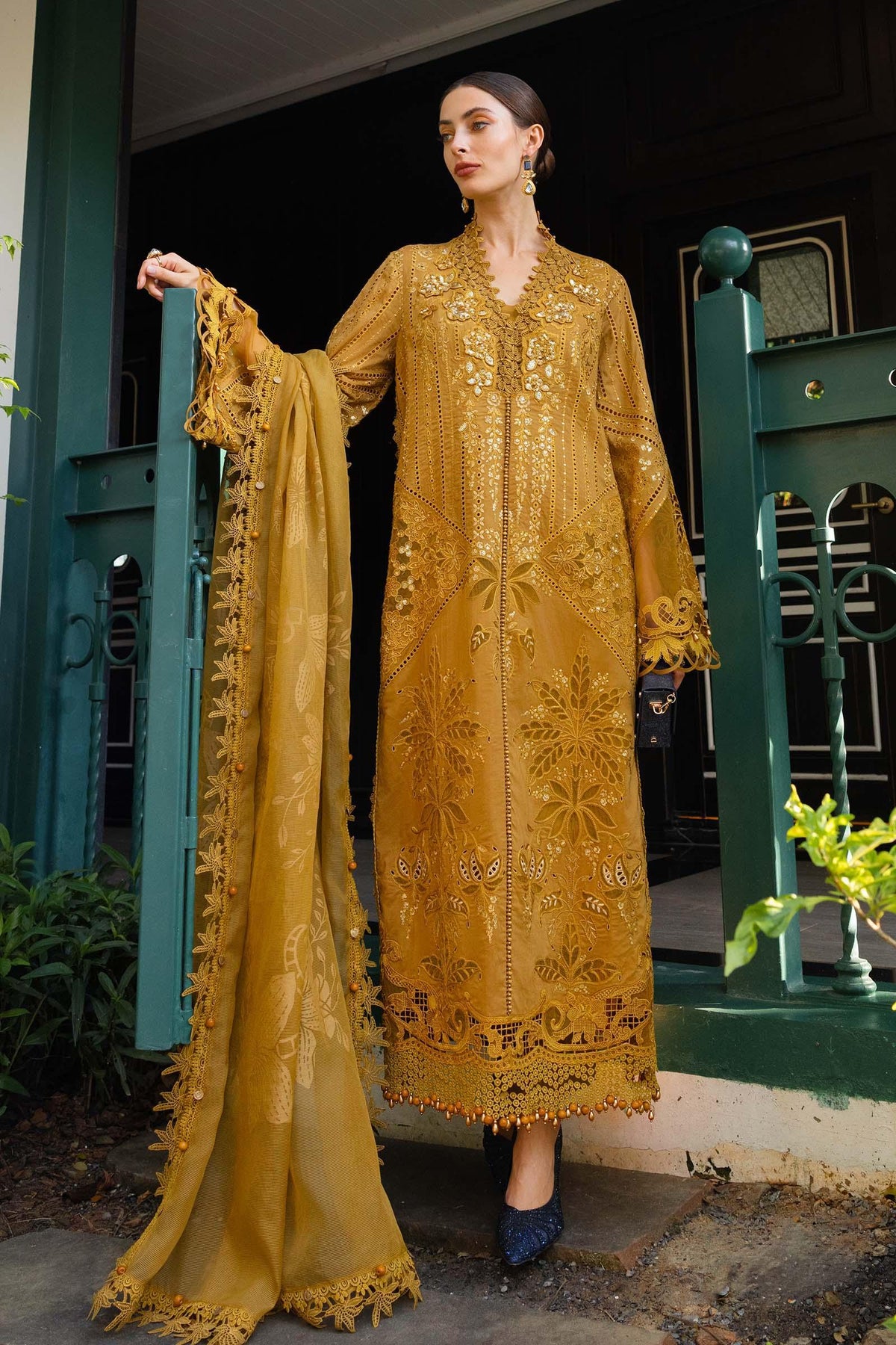 Maria.B 3 Piece Unstitched Embroidered Jacquard Lawn Suit (D-7)