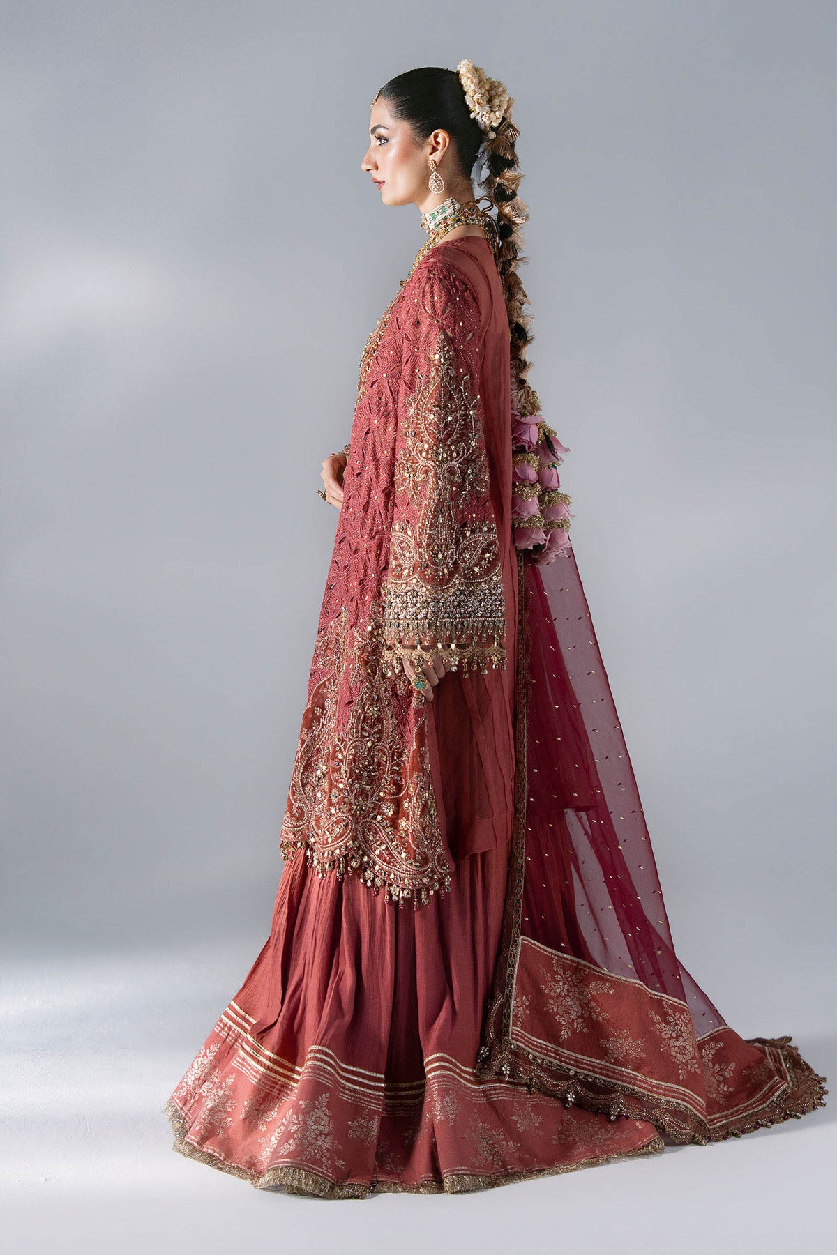 Maria.B Volume 31 – 3 Piece Unstitched Embroidered Organza Suit (MBD-08)
