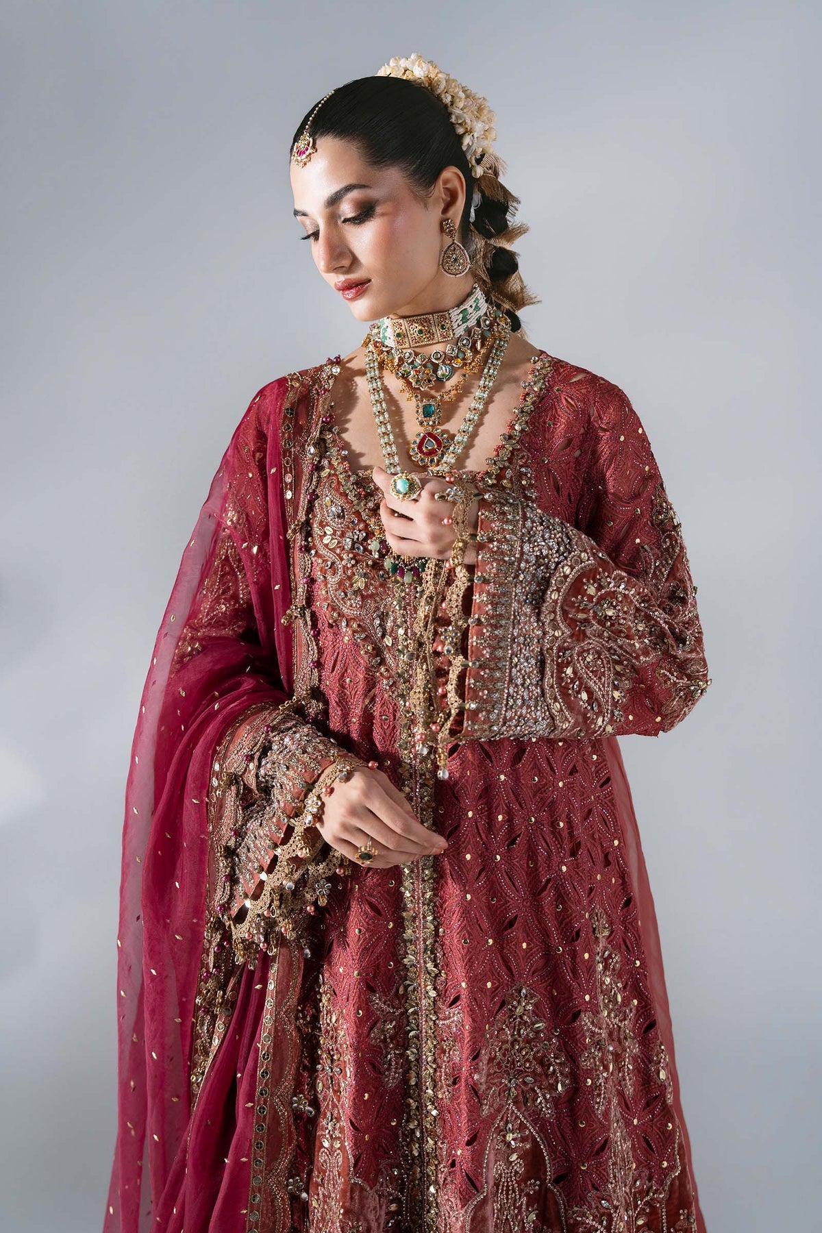 Maria.B Volume 31 – 3 Piece Unstitched Embroidered Organza Suit (MBD-08)